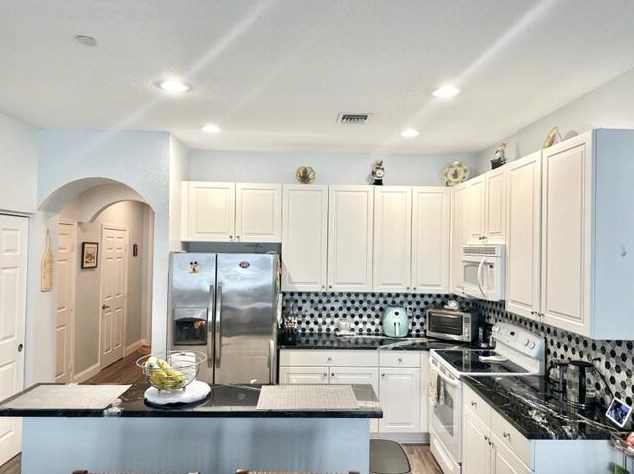 472 Bloxham Way, Stuart FL  34997-1566 exterior