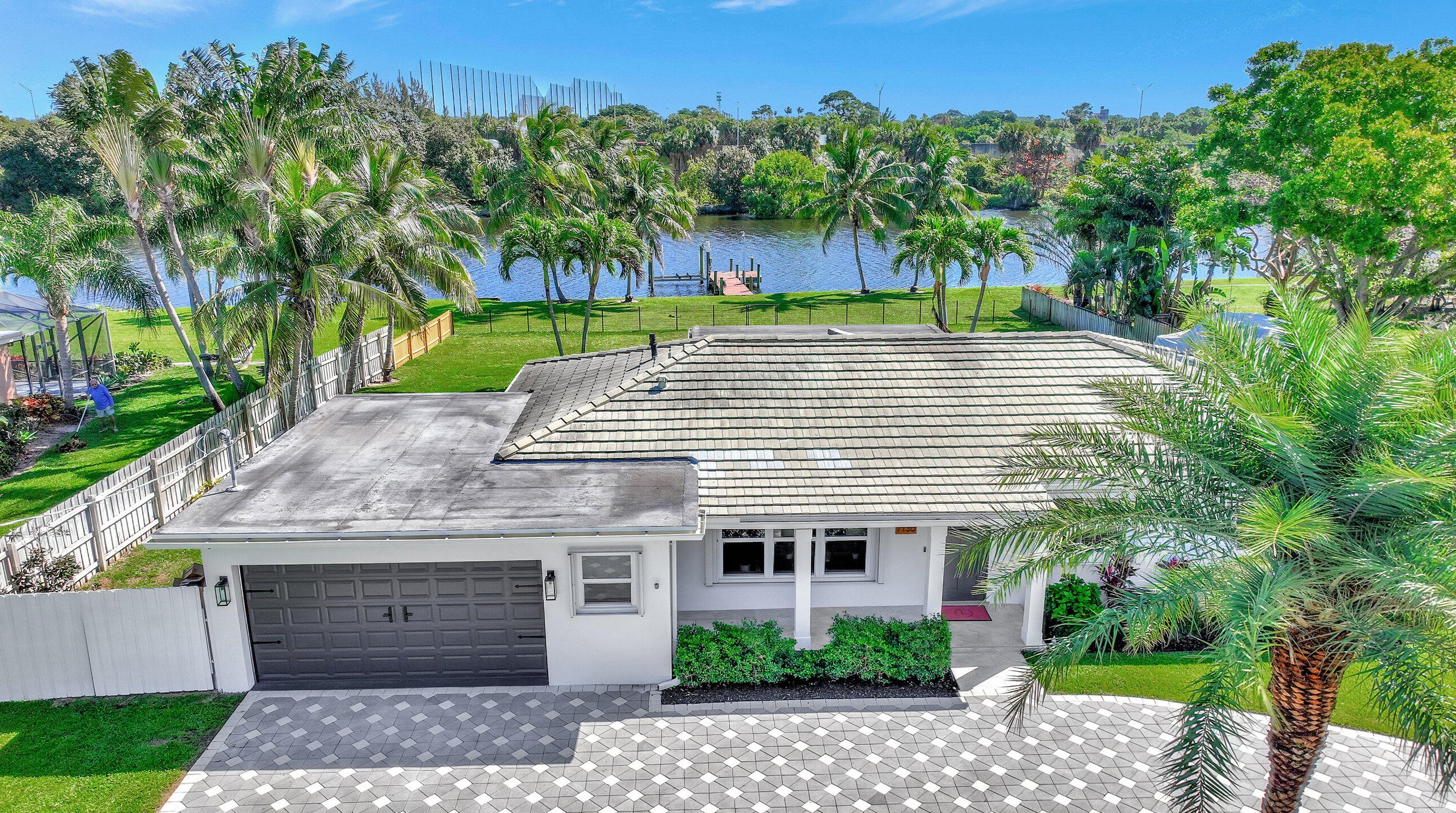 7130 Venetian Way, West Palm Beach, FL 33406