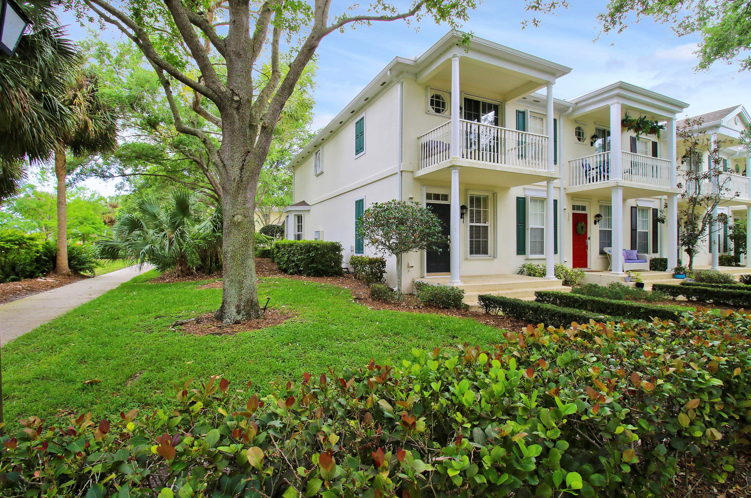 135 Courtenay Ct, Jupiter FL  33458-2934 exterior
