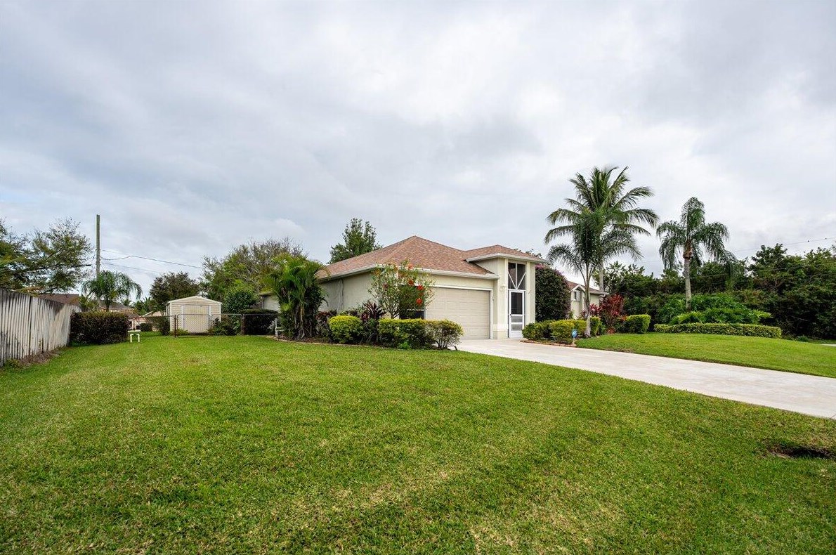 4435 Sw Shadd St, Fort Pierce, FL 34953