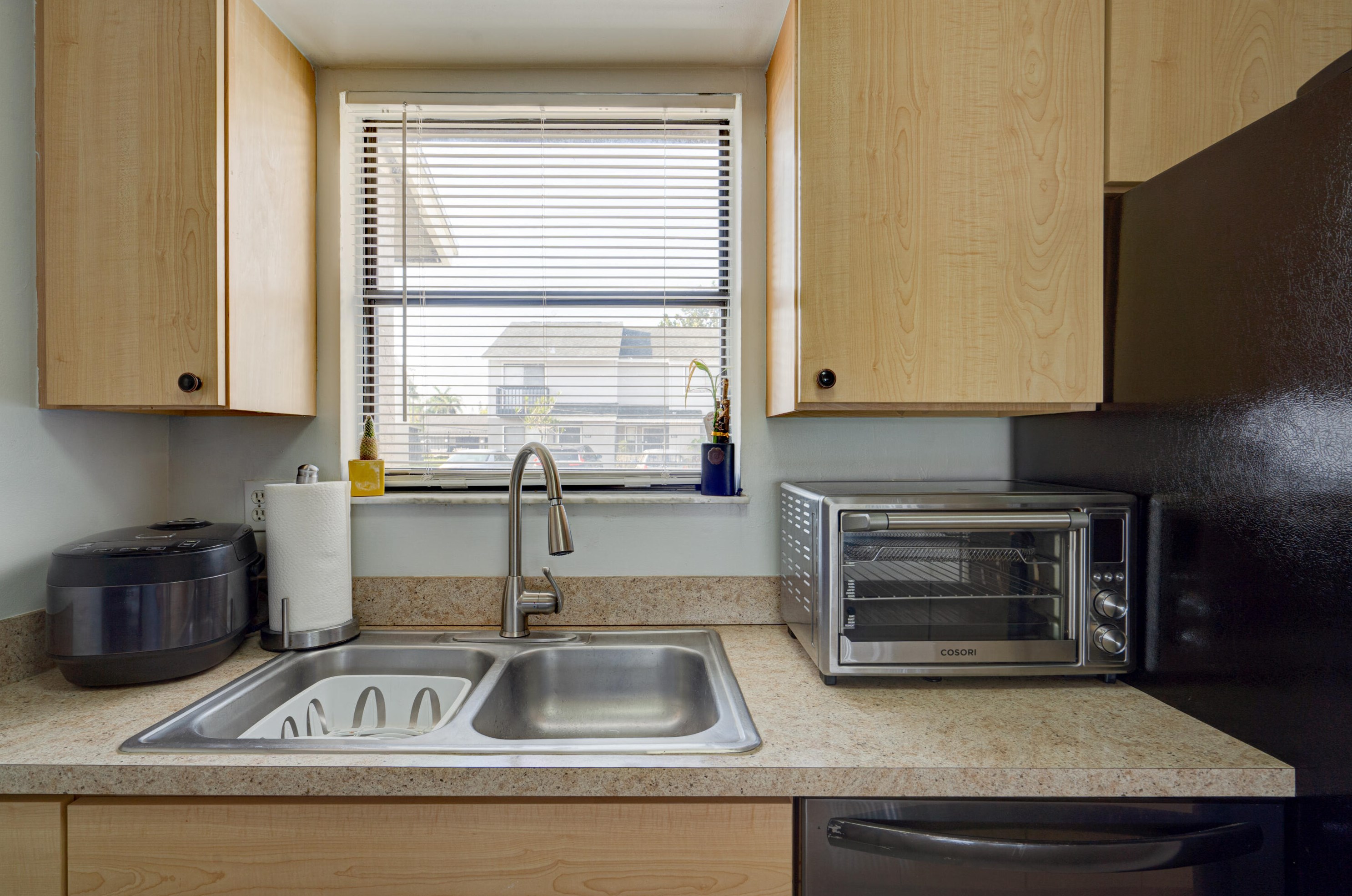 4702 Pier Dr, Lake Worth FL  33463-2640 exterior