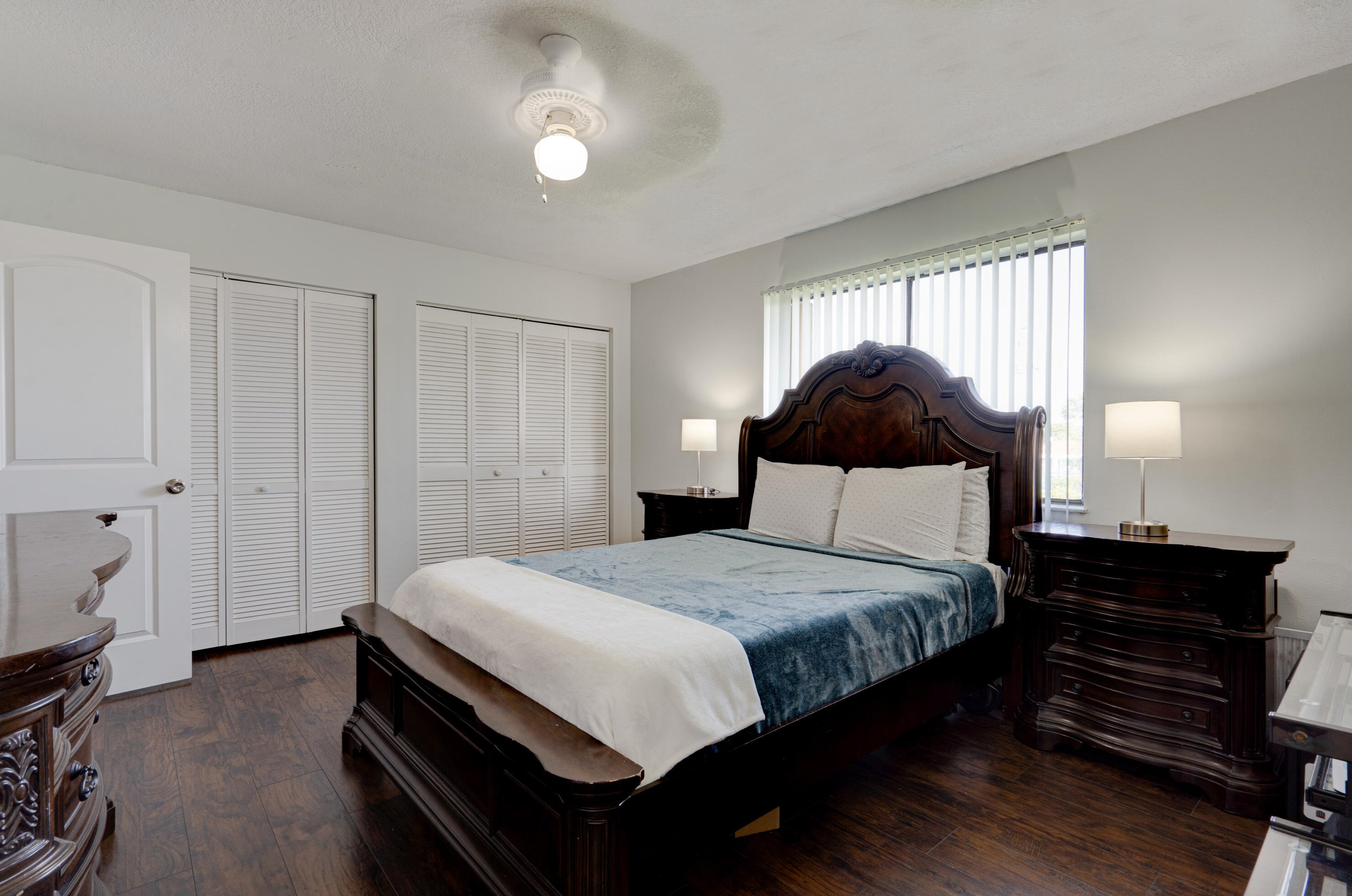 4702 Pier Dr, Lake Worth FL  33463-2640 exterior