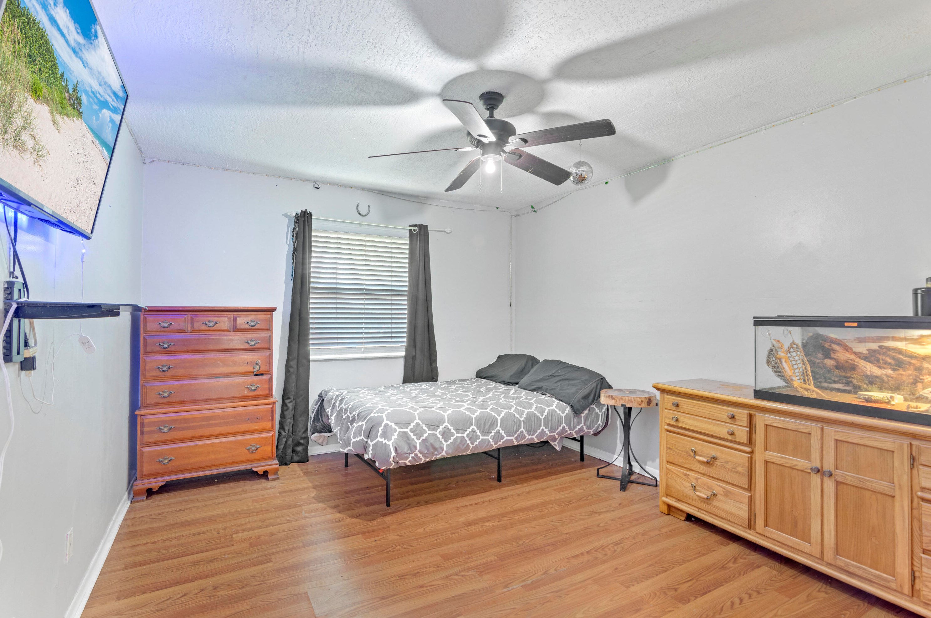 8325 94th Ct, Vero Beach FL  32967-3818 exterior