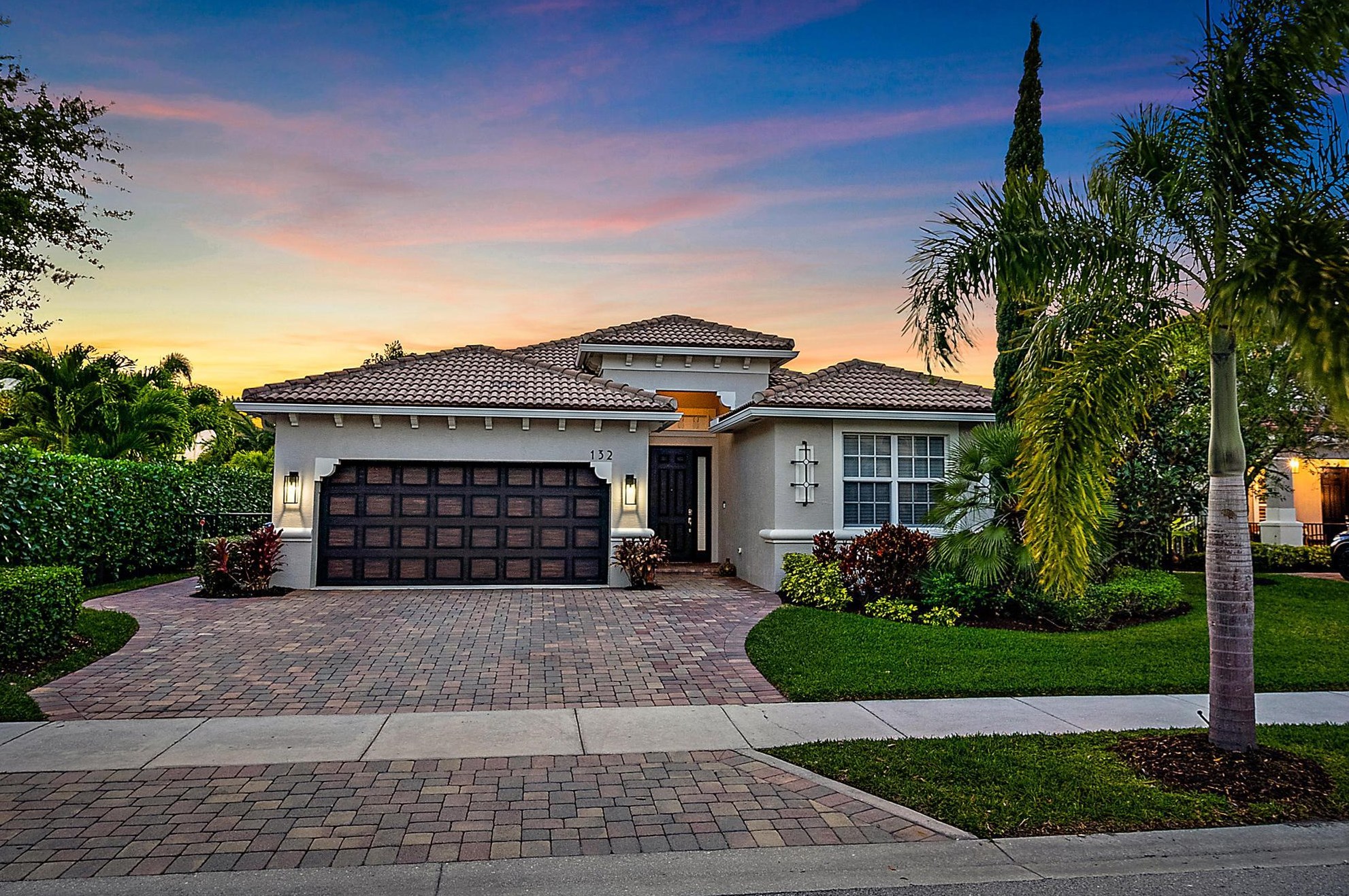 132 Porgee Rock Pl, Jupiter, FL 33458-1632