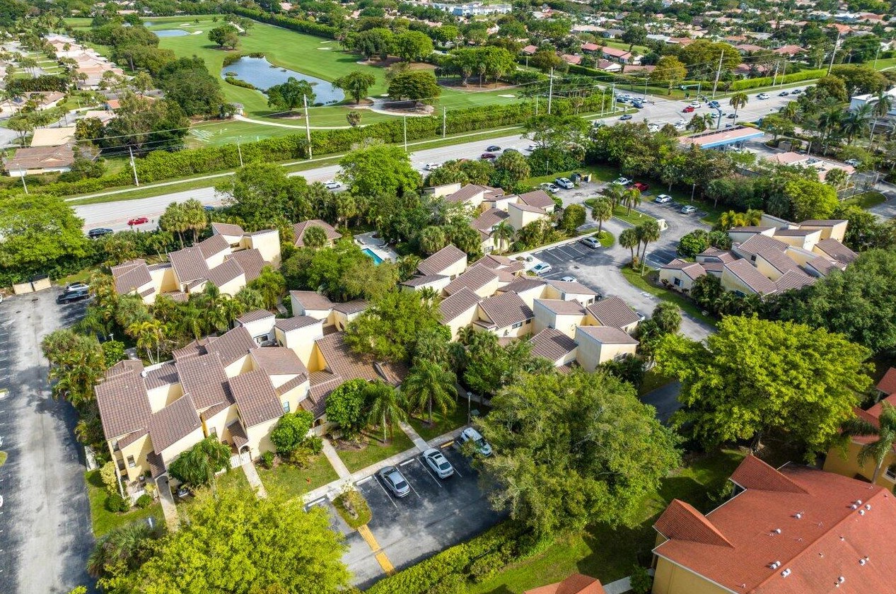 22346 Pineapple Walk Dr, Boca Raton FL  33433-5523 exterior