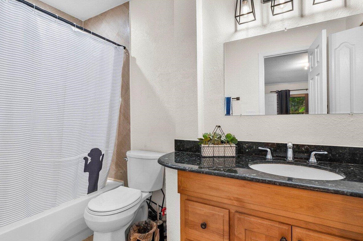 22346 Pineapple Walk Dr, Boca Raton FL  33433-5523 exterior