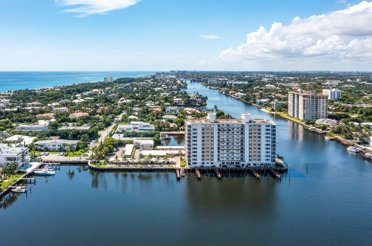 400 Seasage Dr, Delray Beach, FL 33483-6733