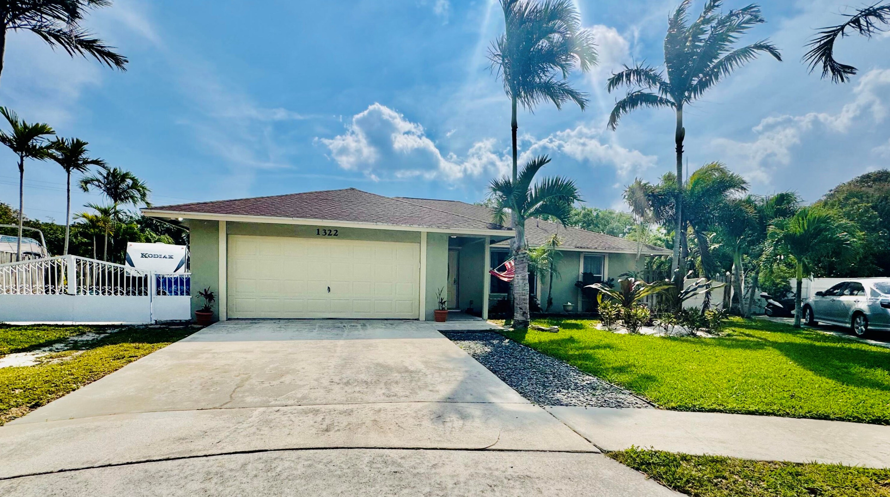 1322 Irls Ridge Way, Lake Worth, FL 33462
