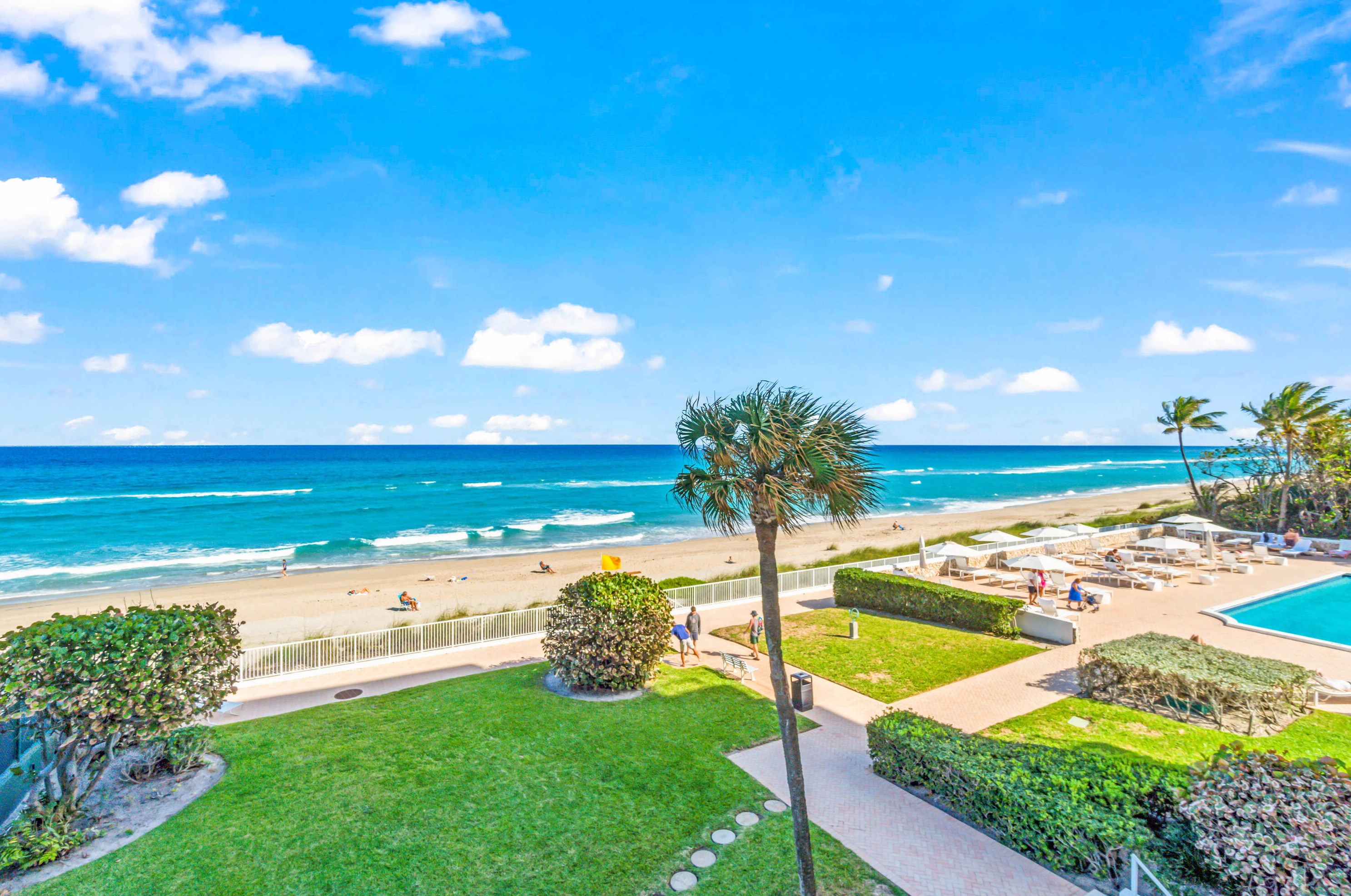2295 S Ocean Blvd #425, Palm Beach, FL 33480