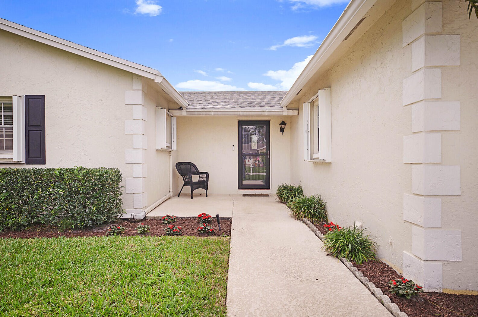 8858 6th St, Boca Raton, FL 33433-4634