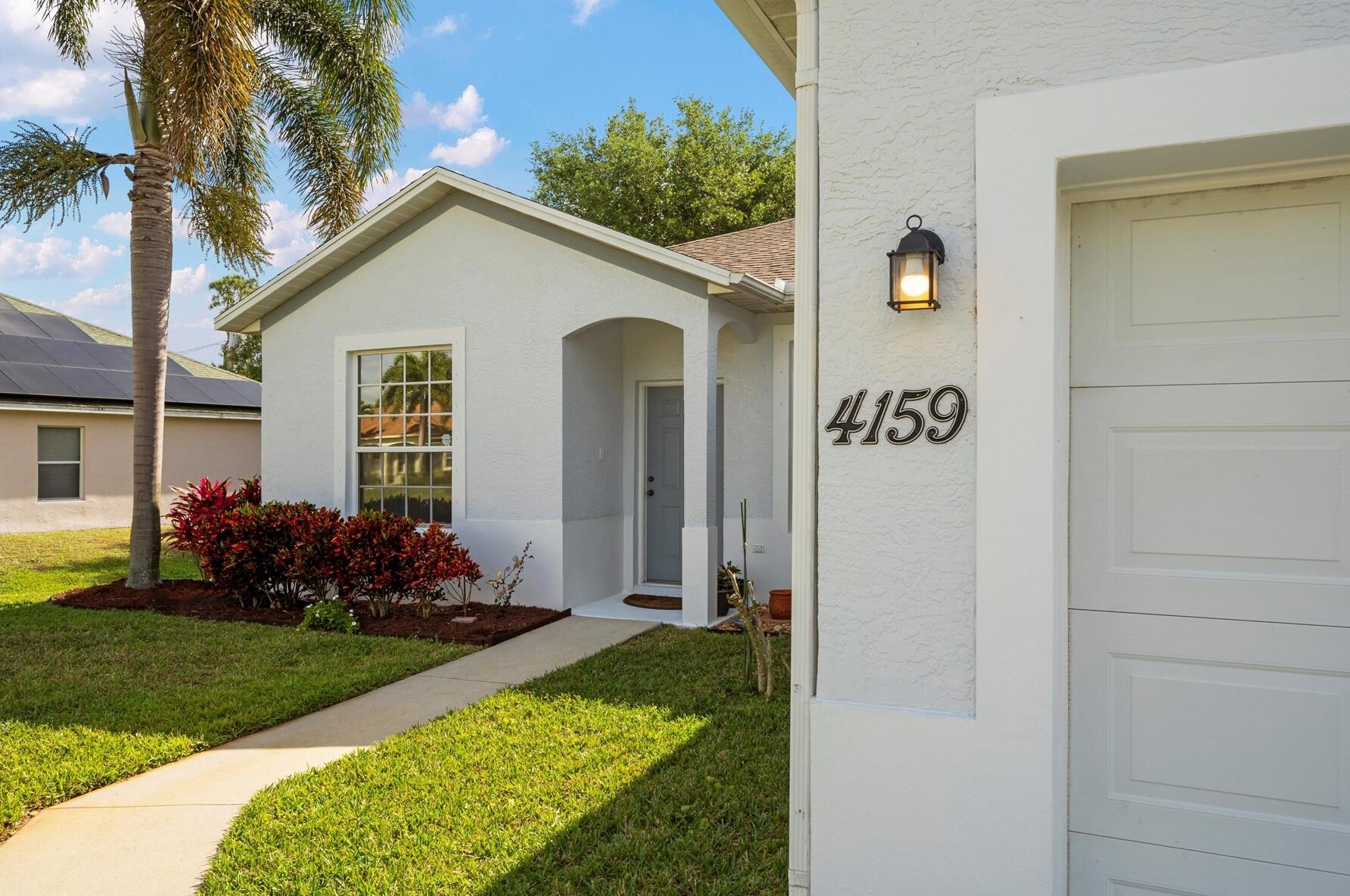 4159 Macad St, Fort Pierce, FL 34953-3152