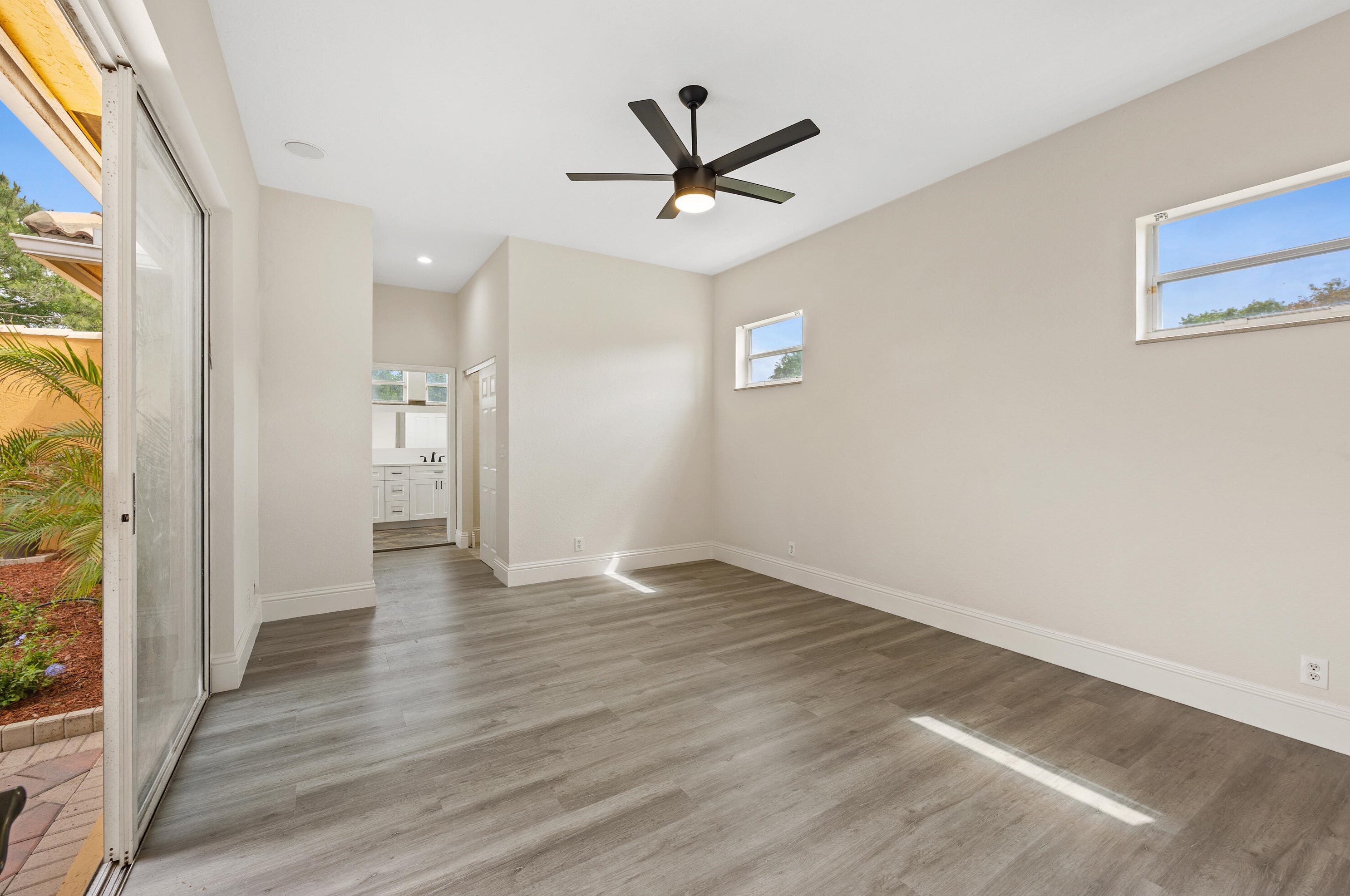 9924 Boynton Gardens Way, Boynton Beach FL 33437-5344 exterior