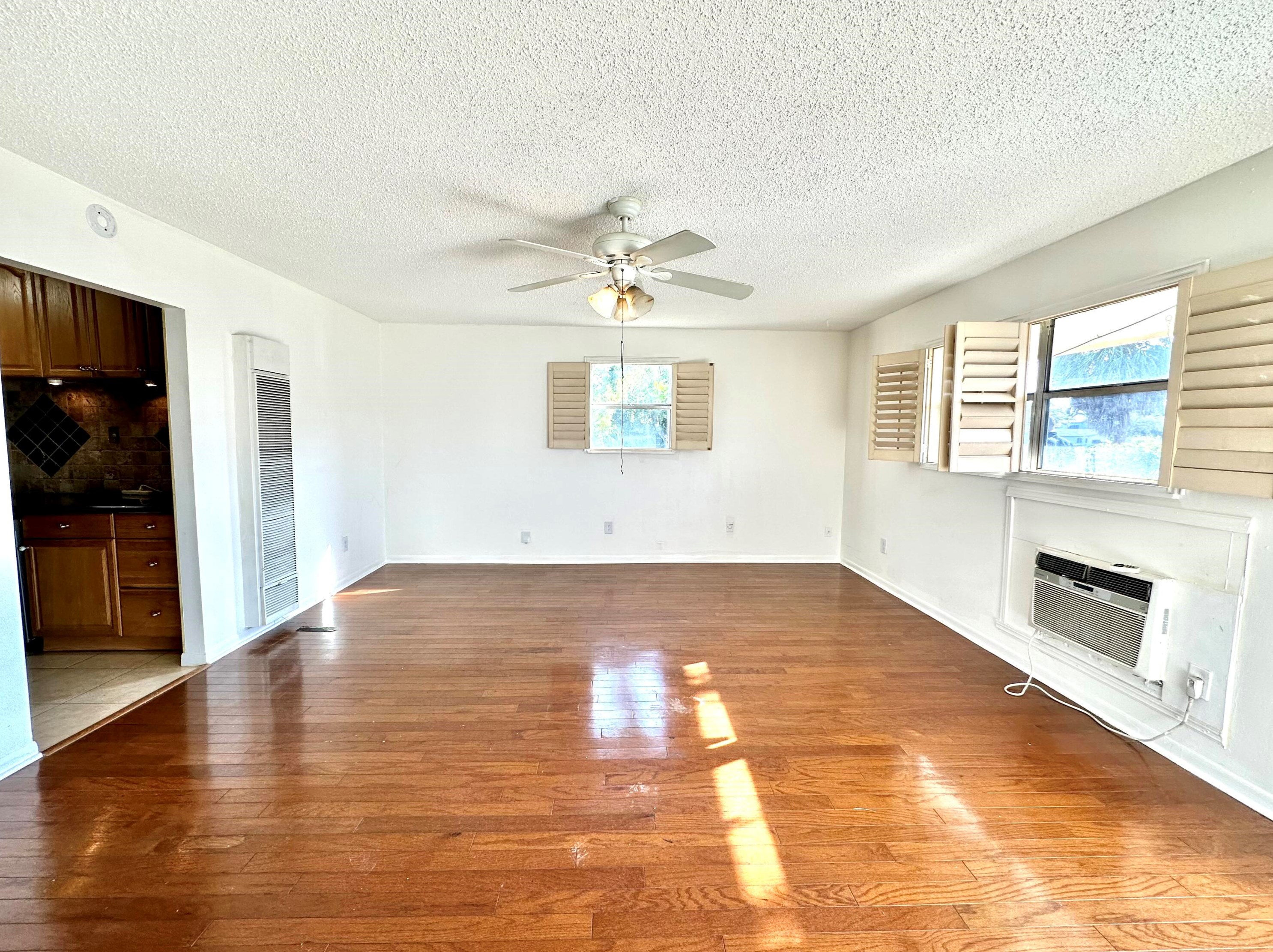 531 27th St #1, West Palm Beach, FL 33407