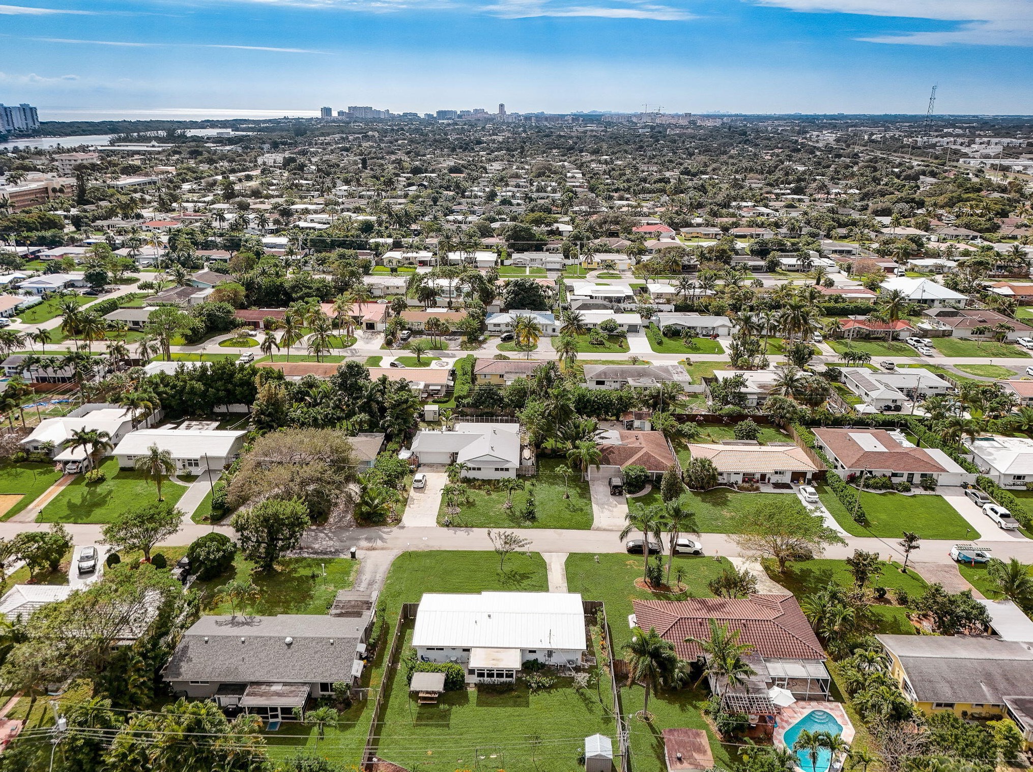 455 Ne 34th St, Boca Raton, FL 33431