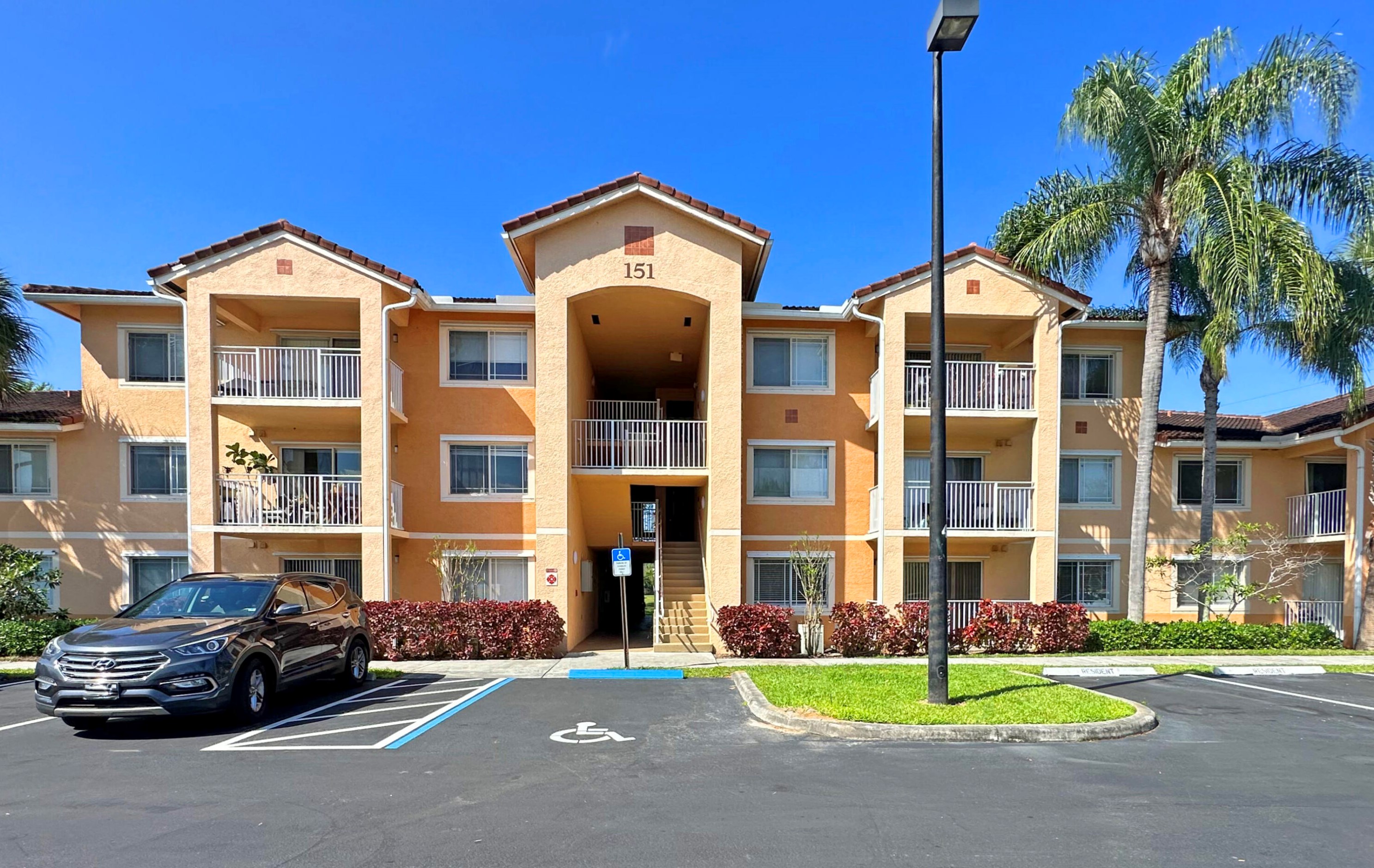151 Sw Palm Dr Apt 105, Fort Pierce, FL 34986