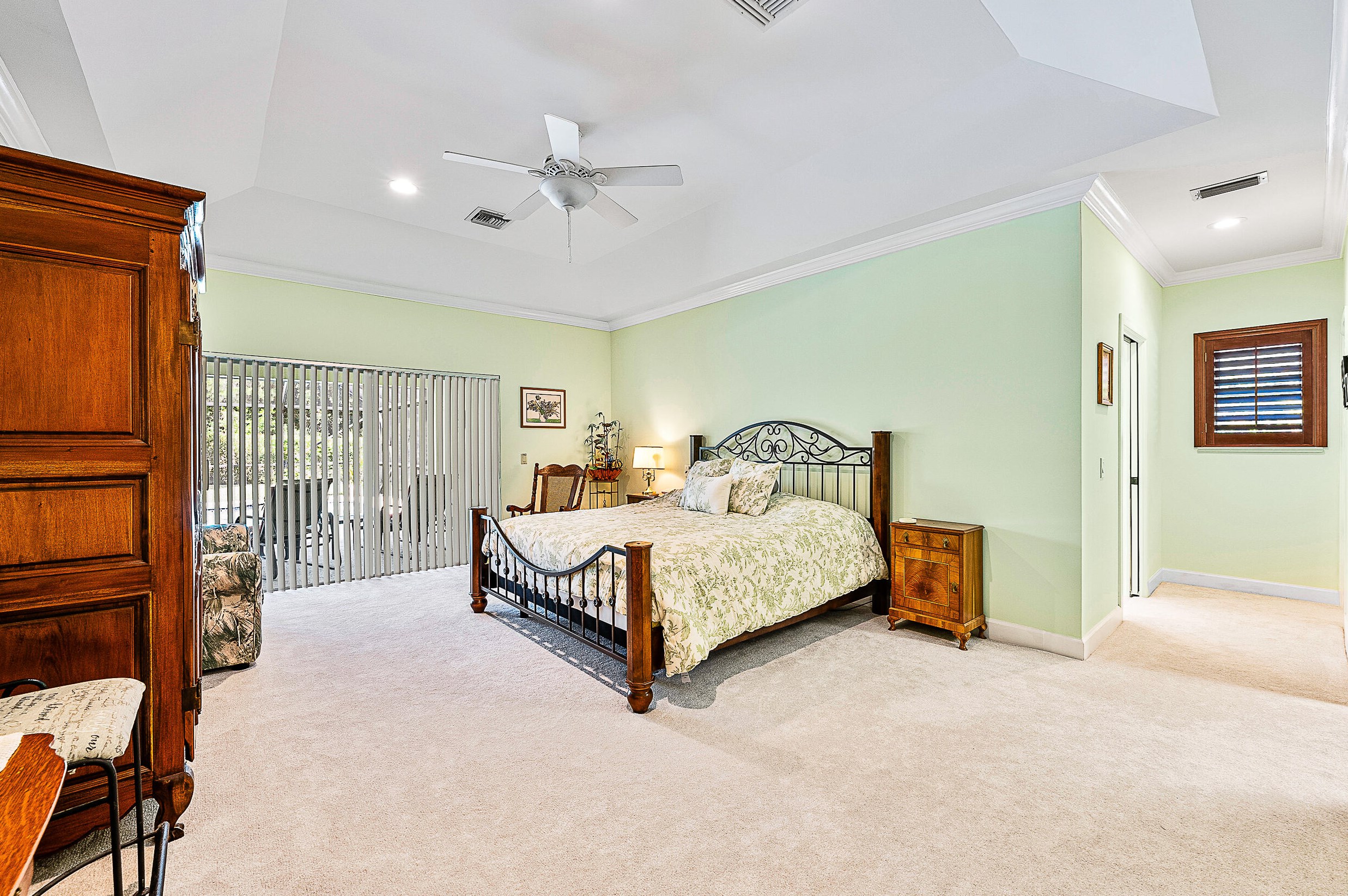 8270 Sanctuary Dr, Hobe Sound, FL 33455-3960