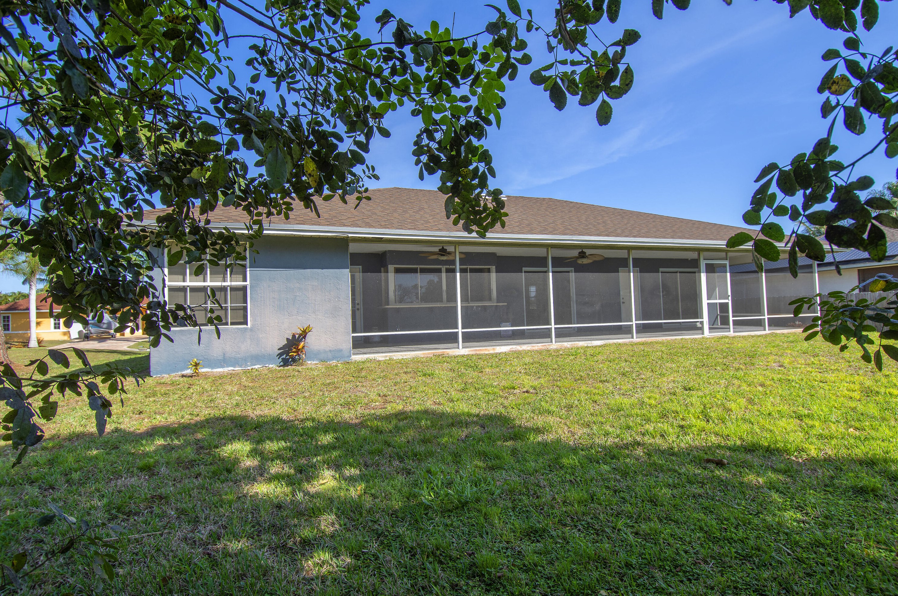 366 Strait Ave, Fort Pierce FL  34983-4547 exterior