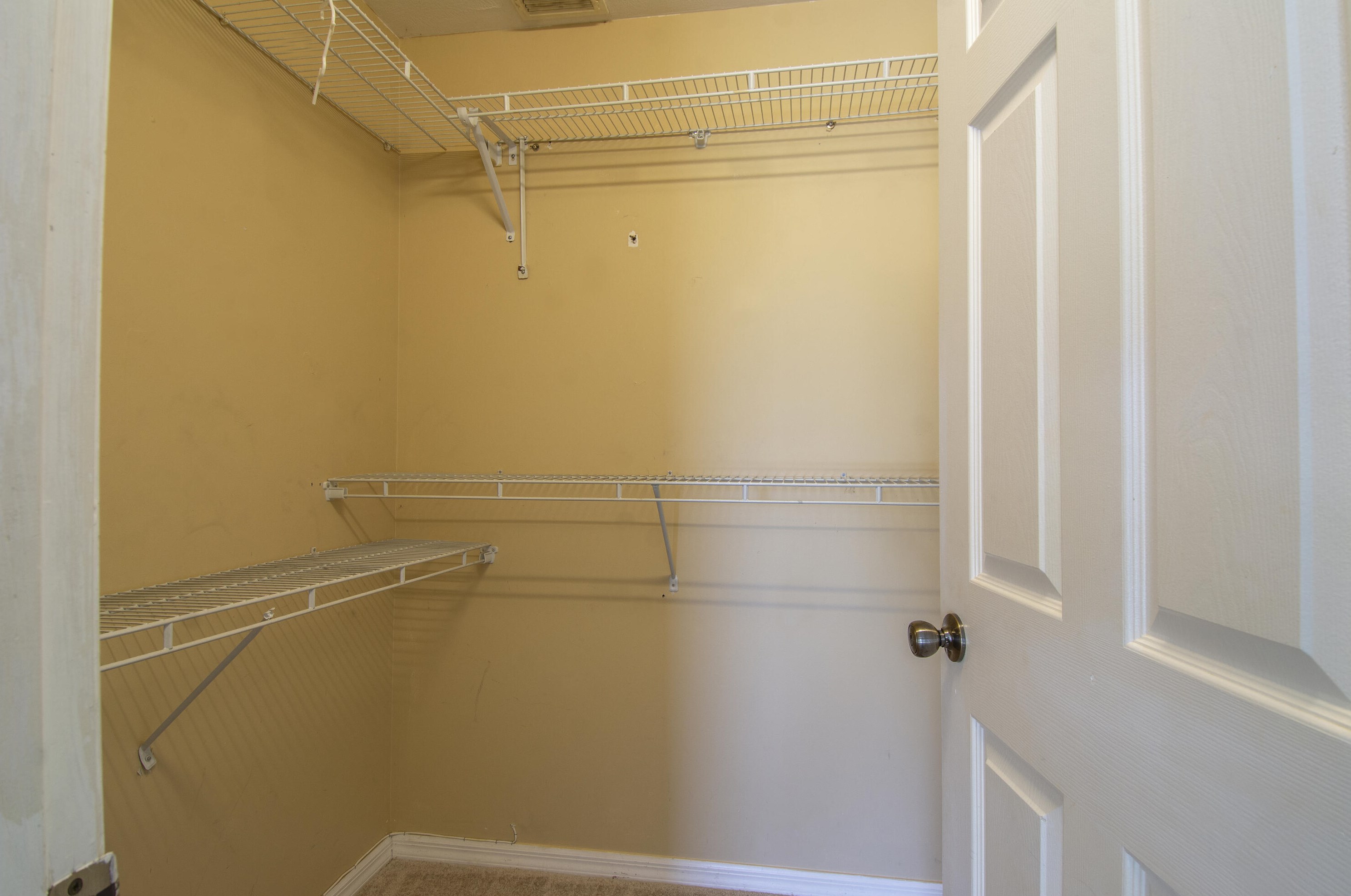 366 Strait Ave, Fort Pierce FL  34983-4547 exterior