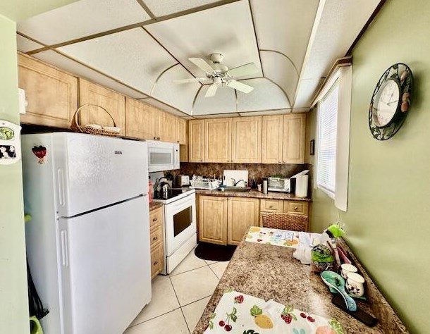 15 Preston A, Boca Raton, FL 33434-2465
