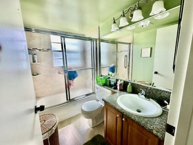 15 Preston A, Boca Raton FL  33434-2466 exterior