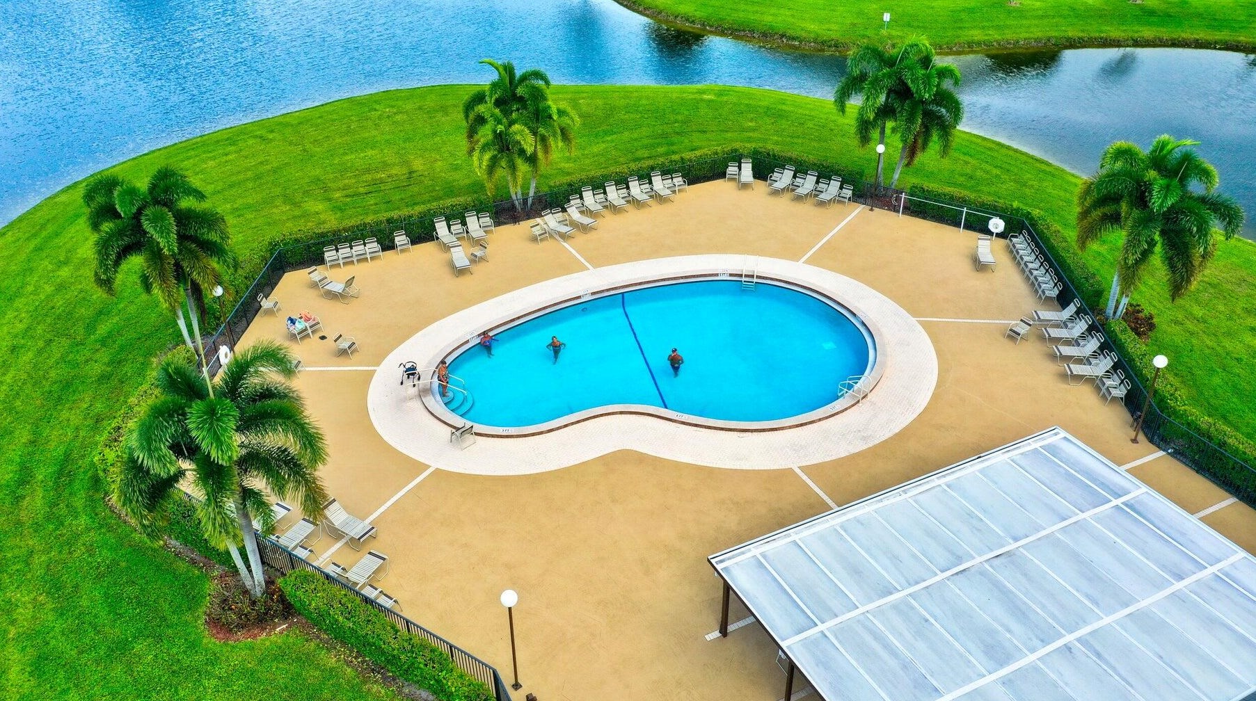 15 Preston A, Boca Raton FL  33434-2466 exterior