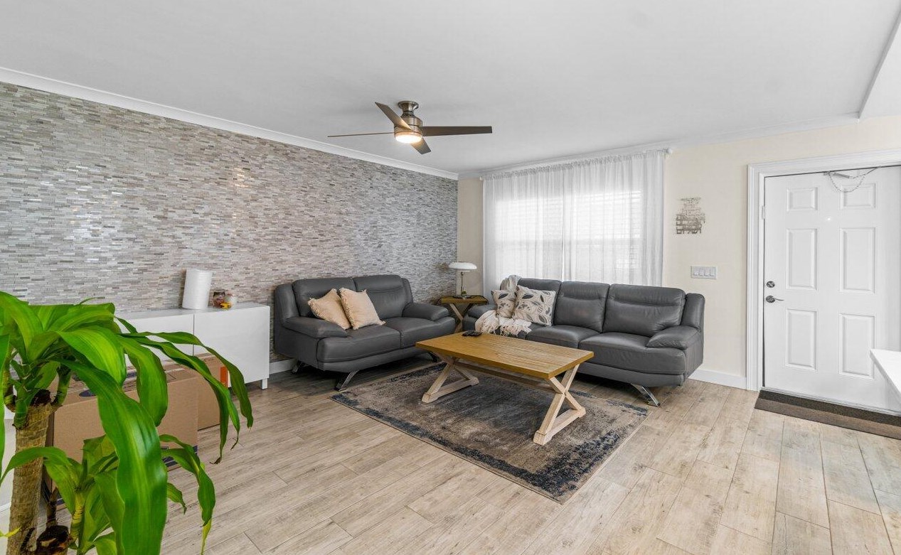 6 Burgundy A, Delray Beach, FL 33484