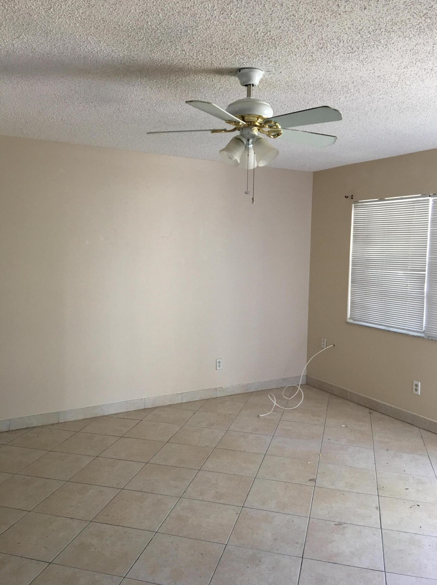 2706 Pineview Dr, Fort Pierce, FL 34981
