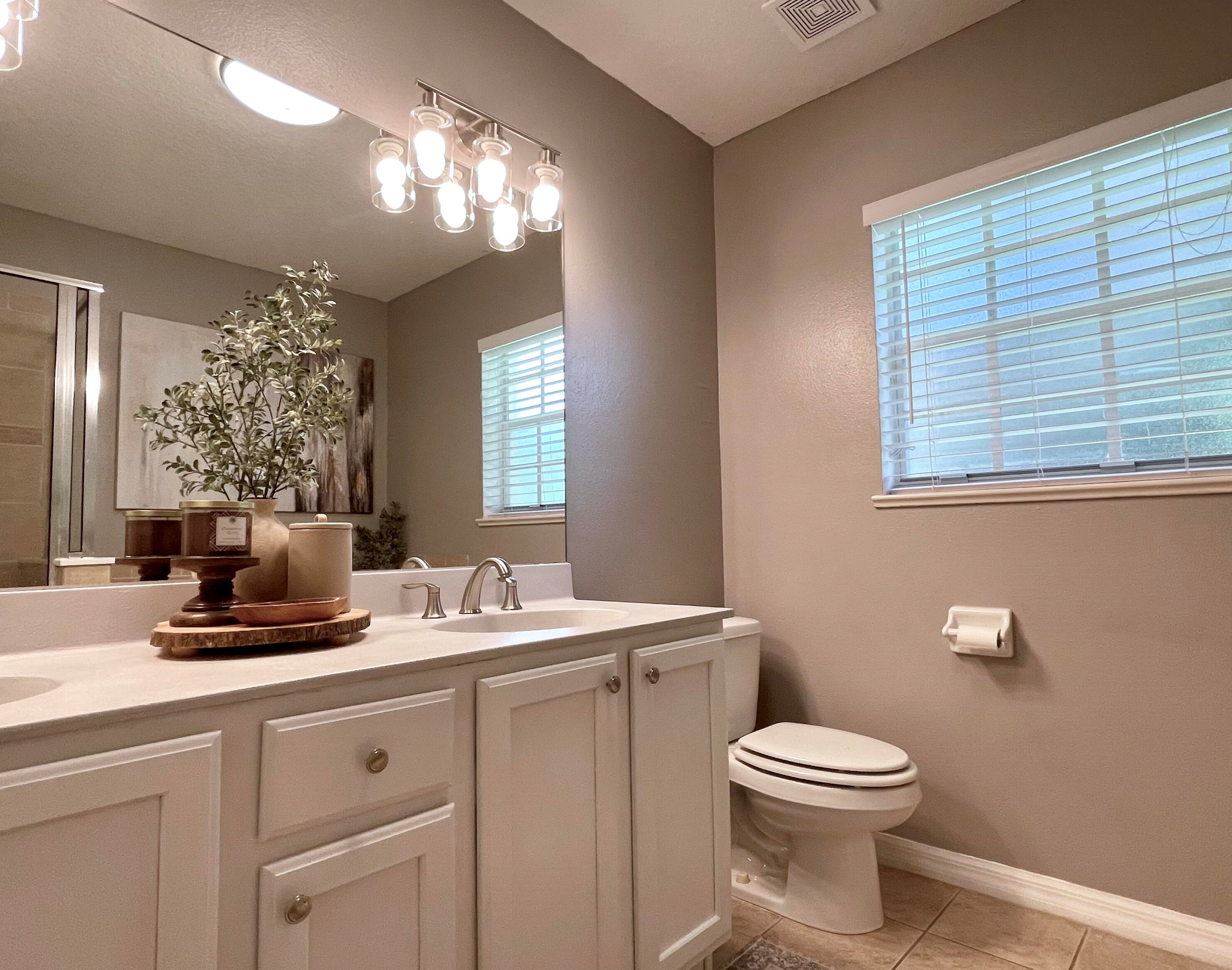 6404 Las Palmas Way, Fort Pierce FL  34952-9033 exterior