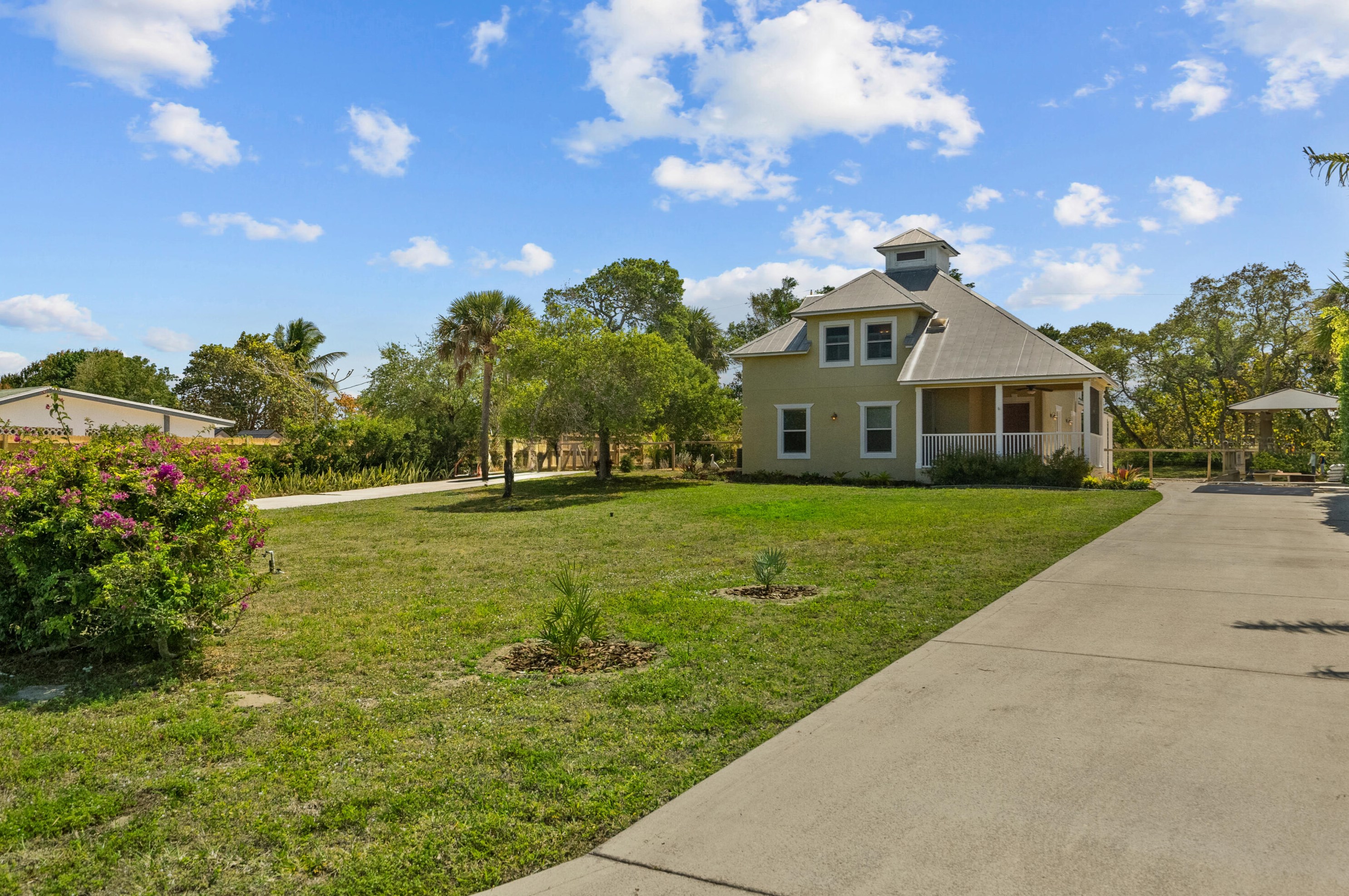 9432 Duncan St, Hobe Sound FL  33455-6806 exterior
