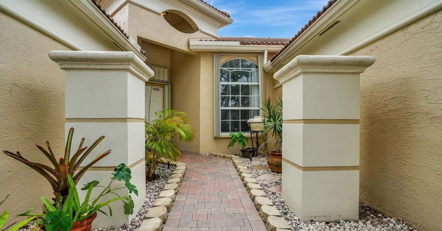 8404 Staniel Cay, West Palm Beach, FL 33411-5529