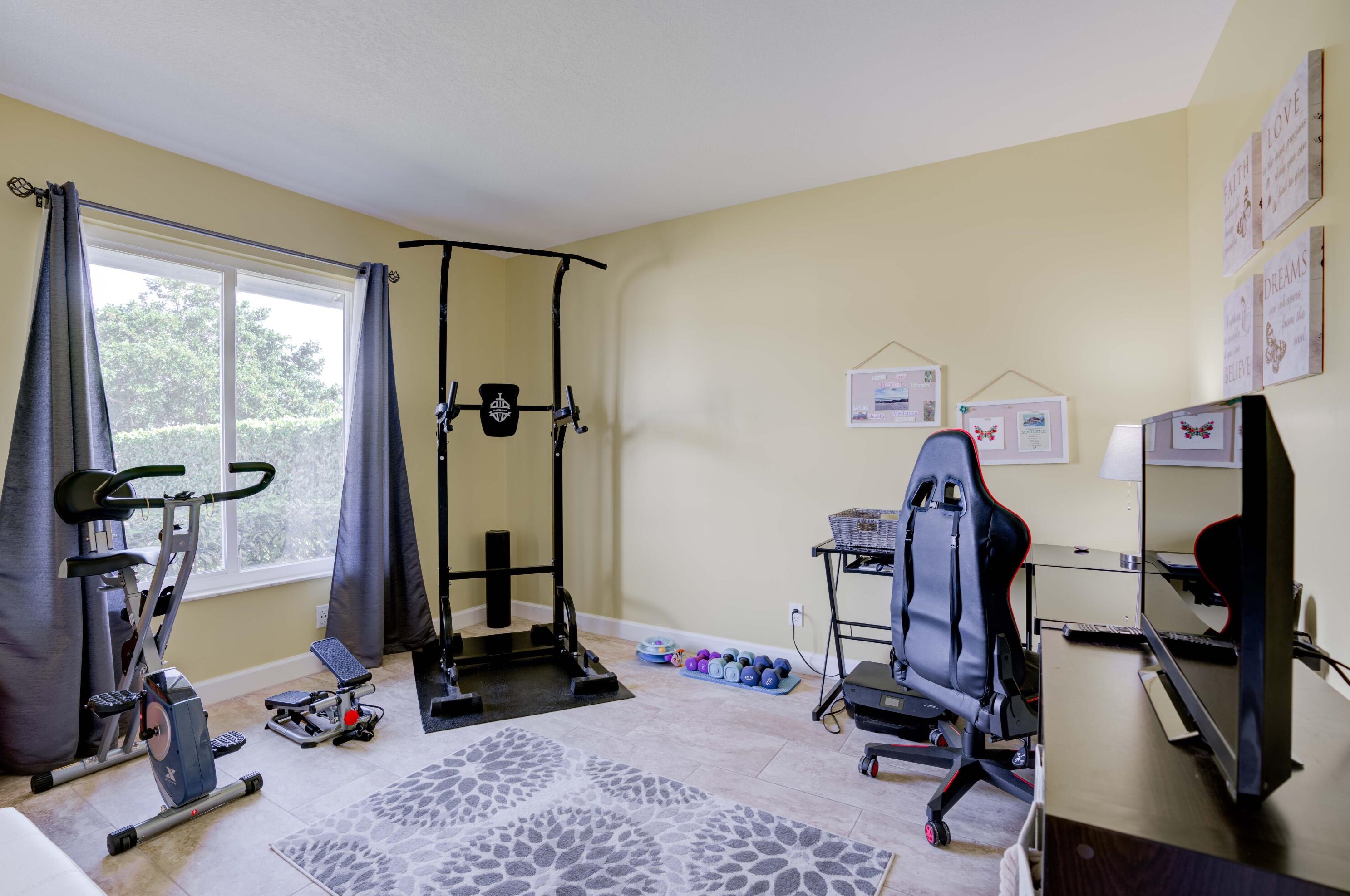 49 Chapel Ct, Jupiter FL 33469-2168 exterior