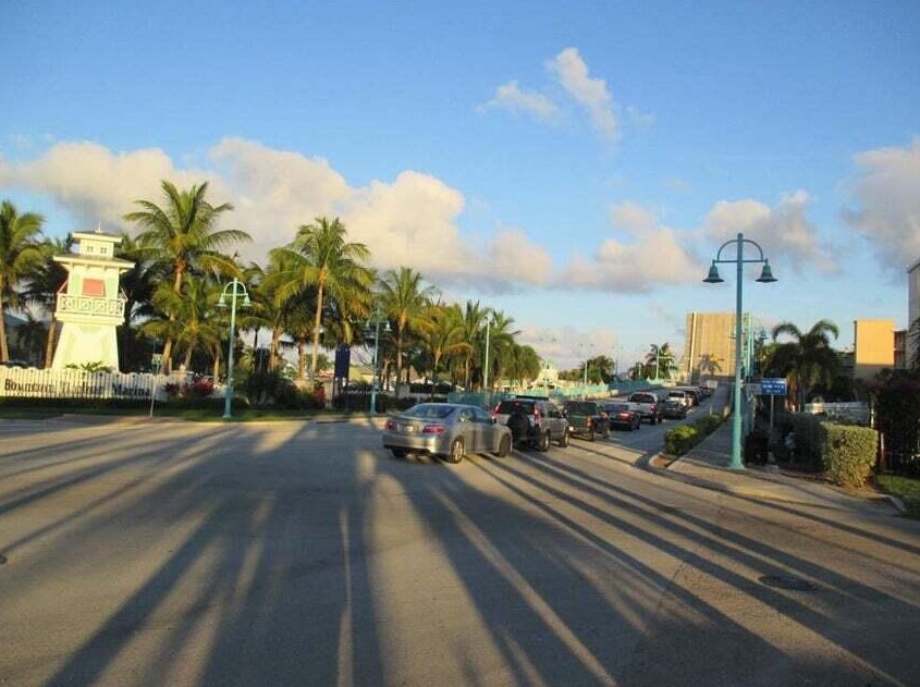 209 6th St, Boynton Beach FL  33435-5006 exterior