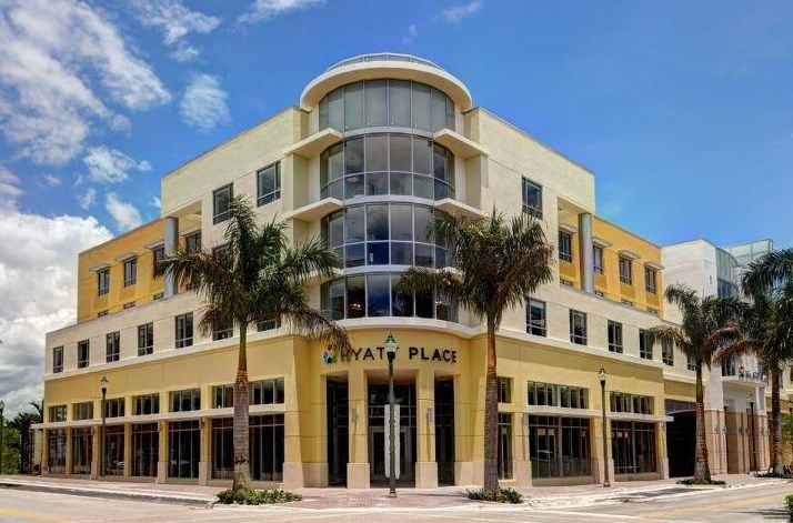 220 High Point Ct, Delray Beach FL  33445-4064 exterior
