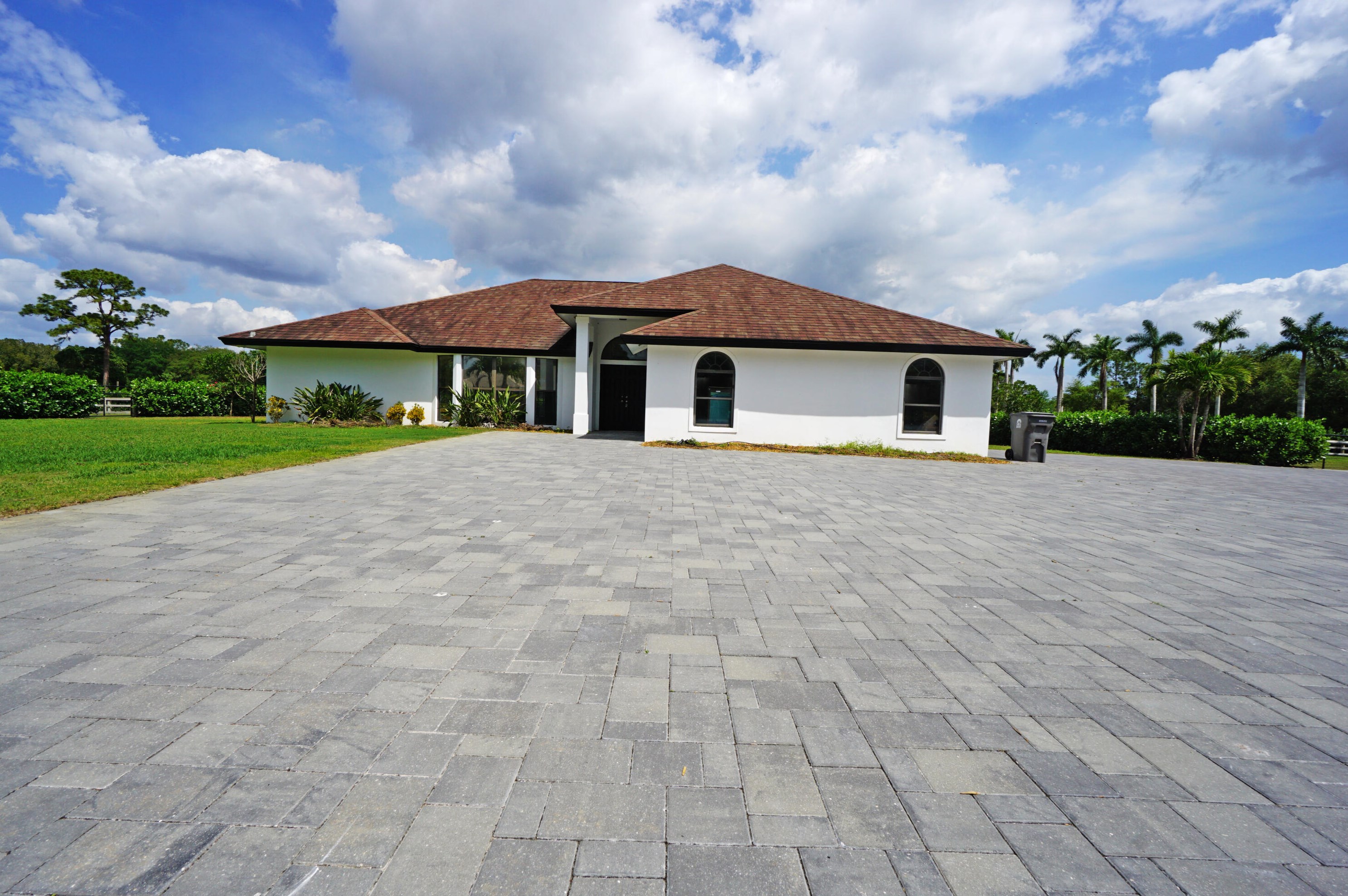 14704 Black Bear Rd, West Palm Beach, FL 33418-7921