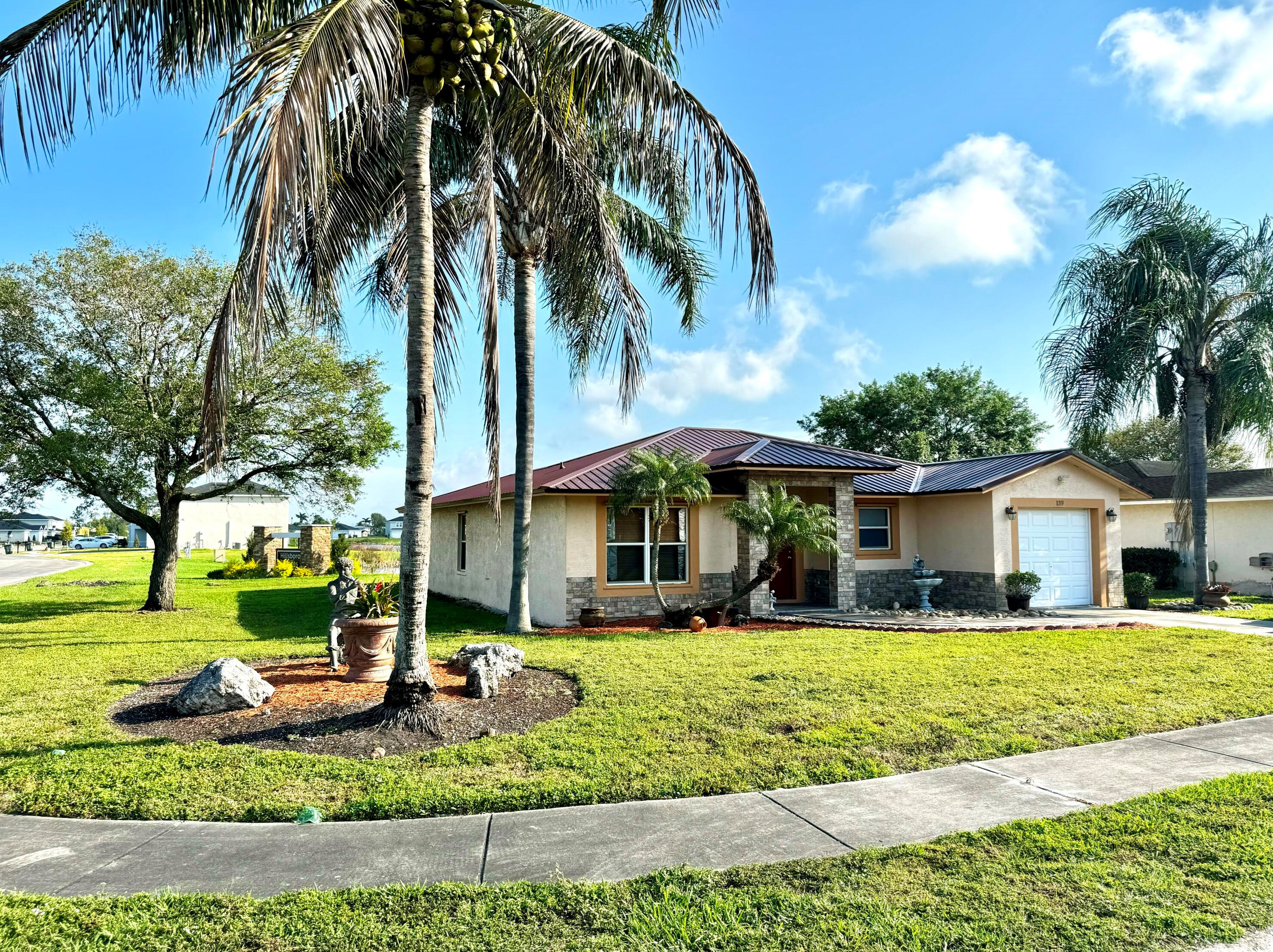 139 Dabou Loop, Belle Glade, FL 33430