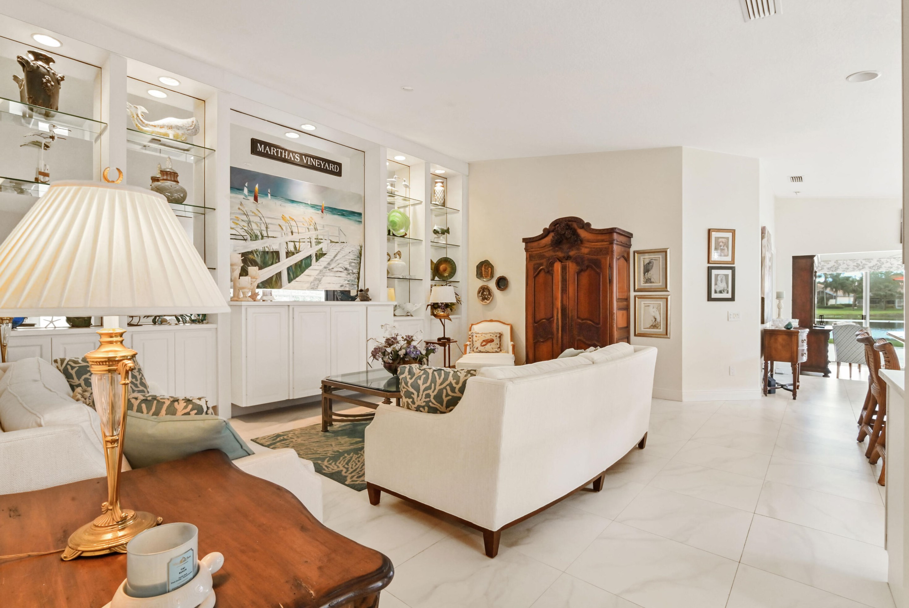 8065 Peppercorn Ct, Hobe Sound FL  33455-8264 exterior