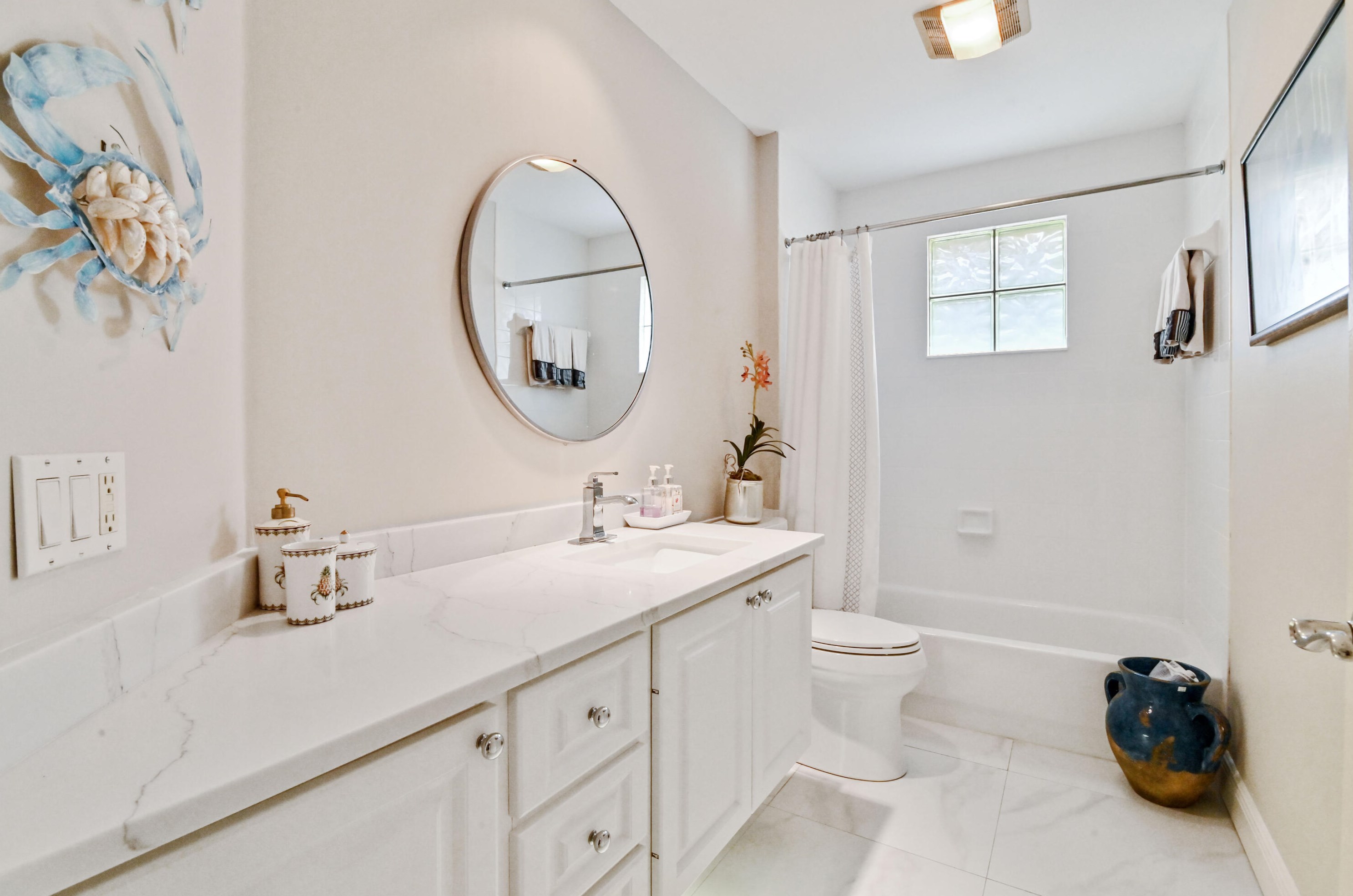 8065 Peppercorn Ct, Hobe Sound FL  33455-8264 exterior