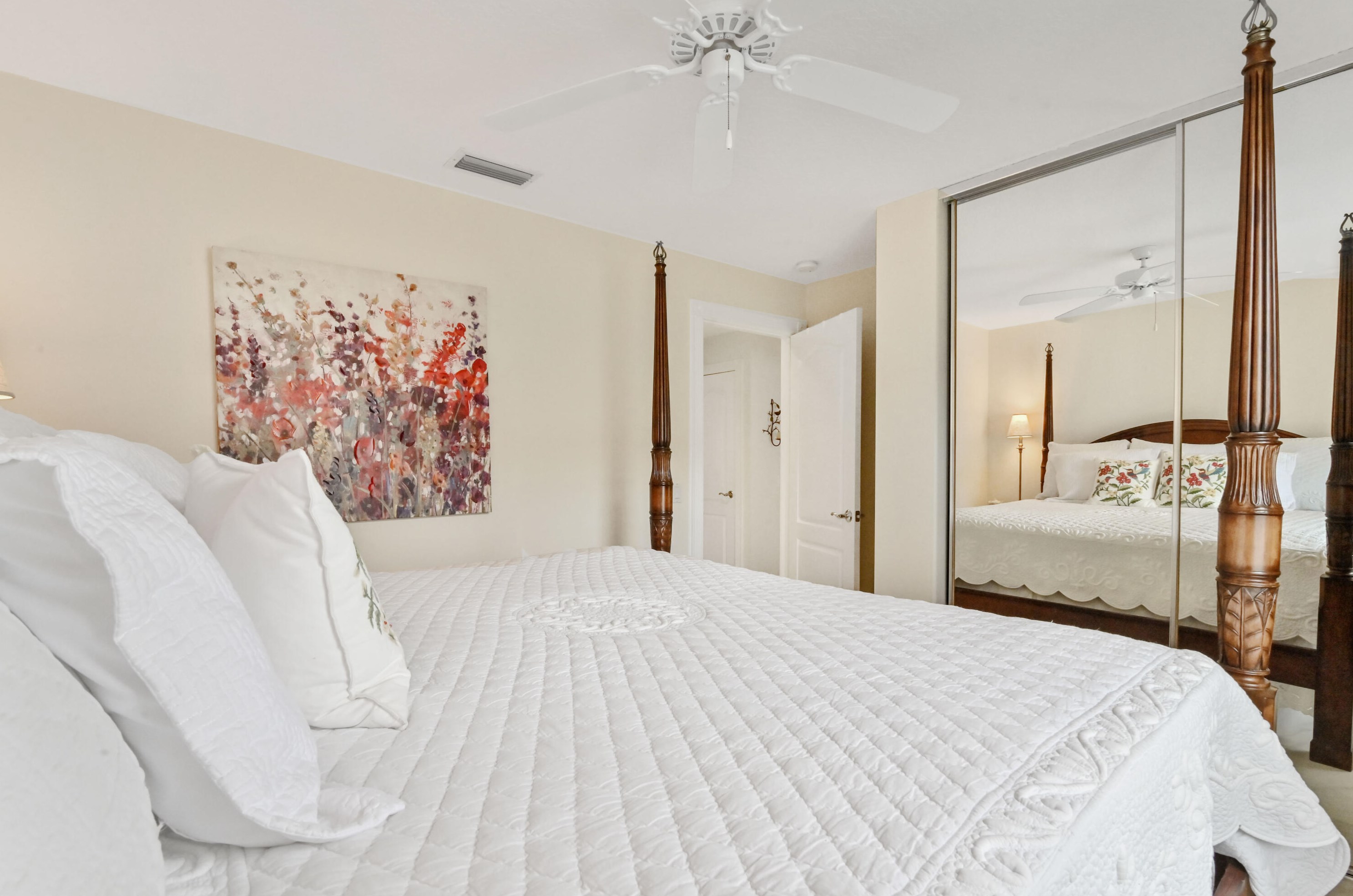 8065 Peppercorn Ct, Hobe Sound FL  33455-8264 exterior