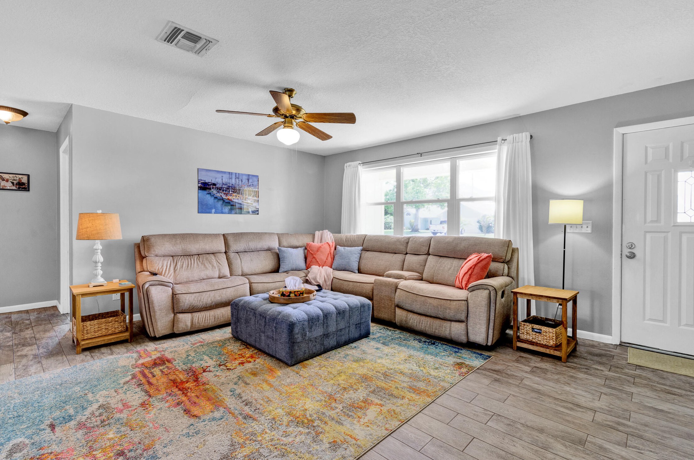 202 Delaware Ave, Sebastian, FL 32958-4518