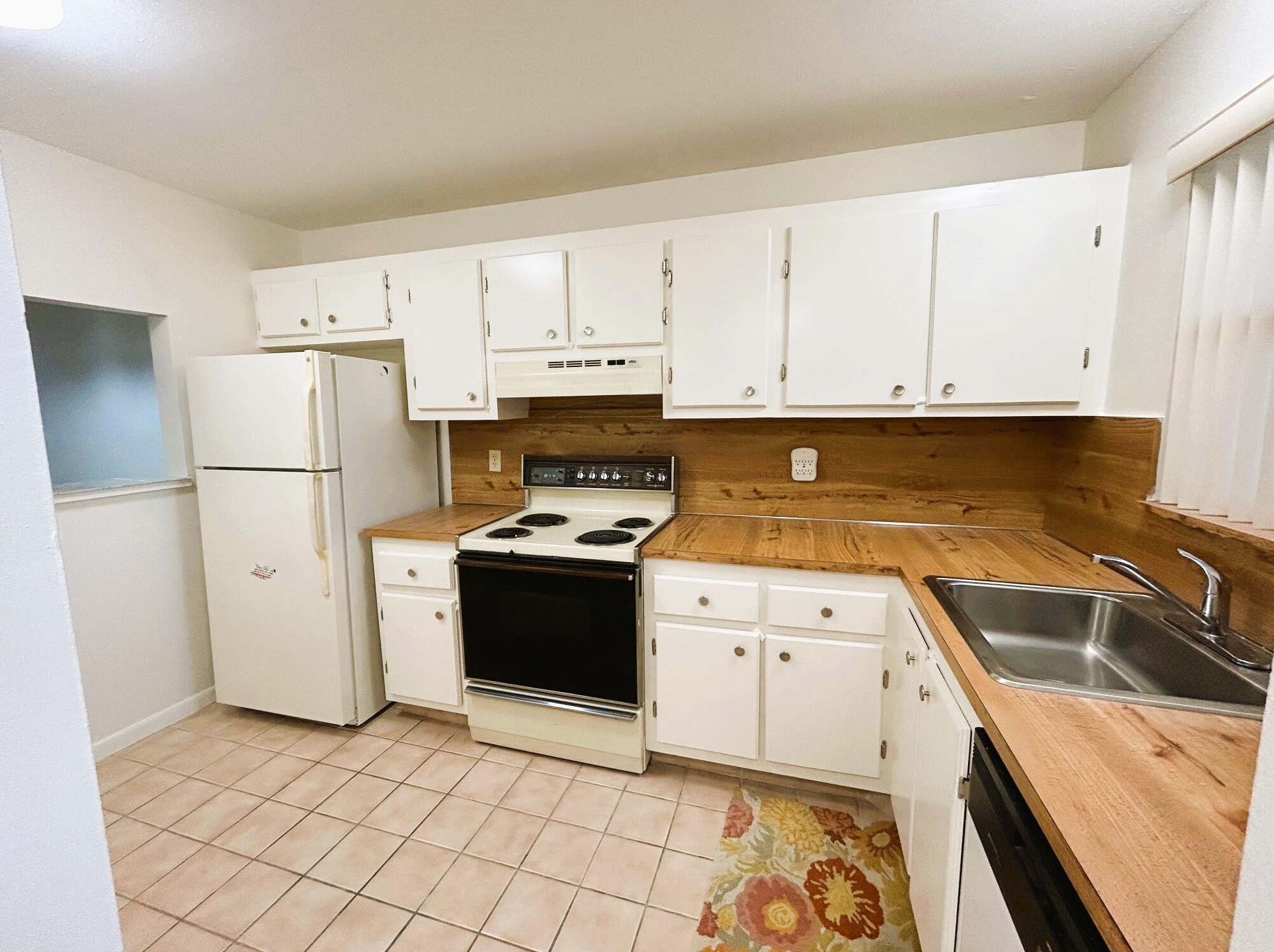 4760 Lucerne Lakes Blvd #402, Lake Worth, FL 33467