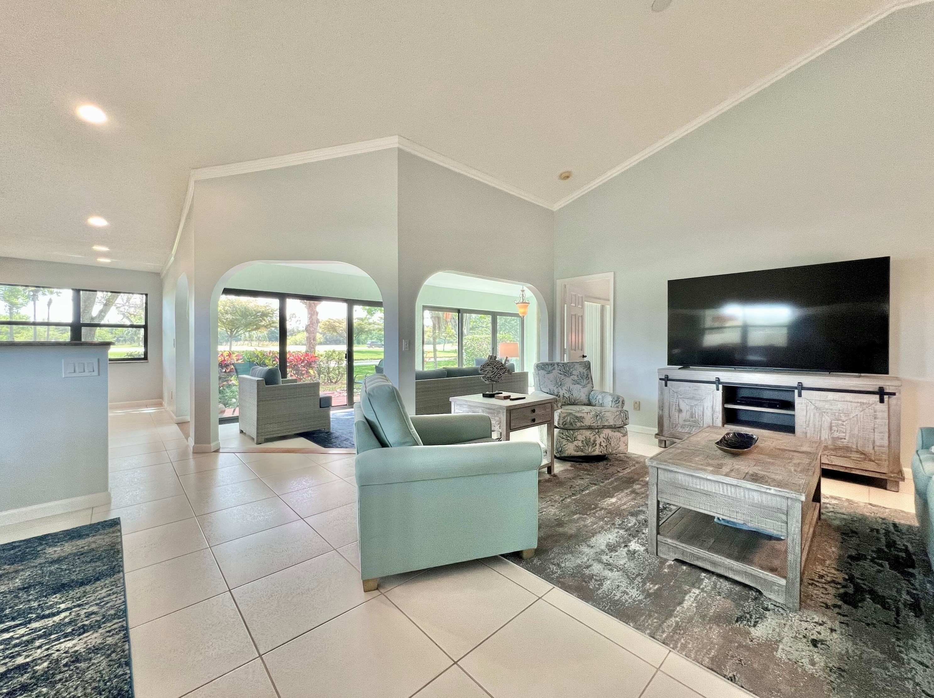 5854 W Parkwalk Circle, Boynton Beach, FL 33472