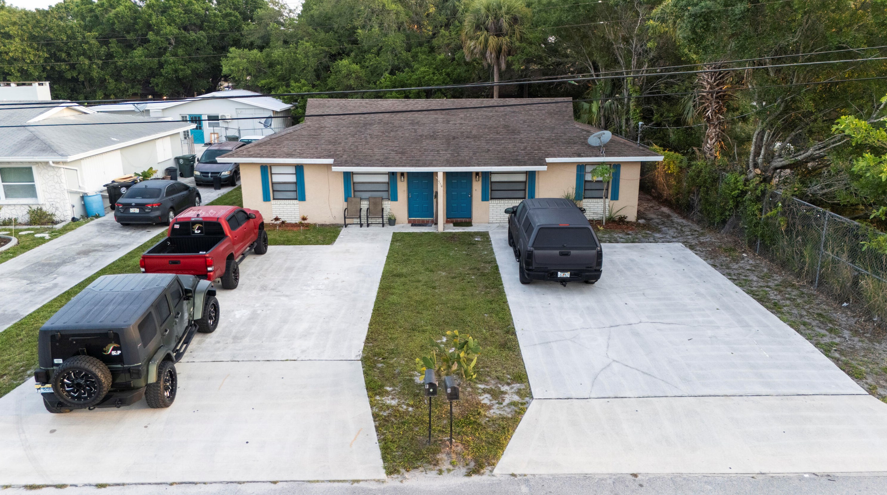 510 Wisteria Ave, Fort Pierce, FL 34982-5907