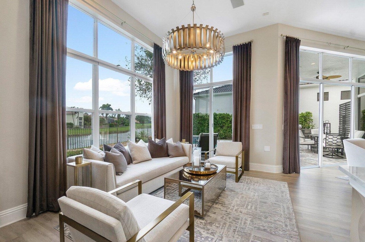 156 Sunset Bay Dr, West Palm Beach FL  33418-4587 exterior