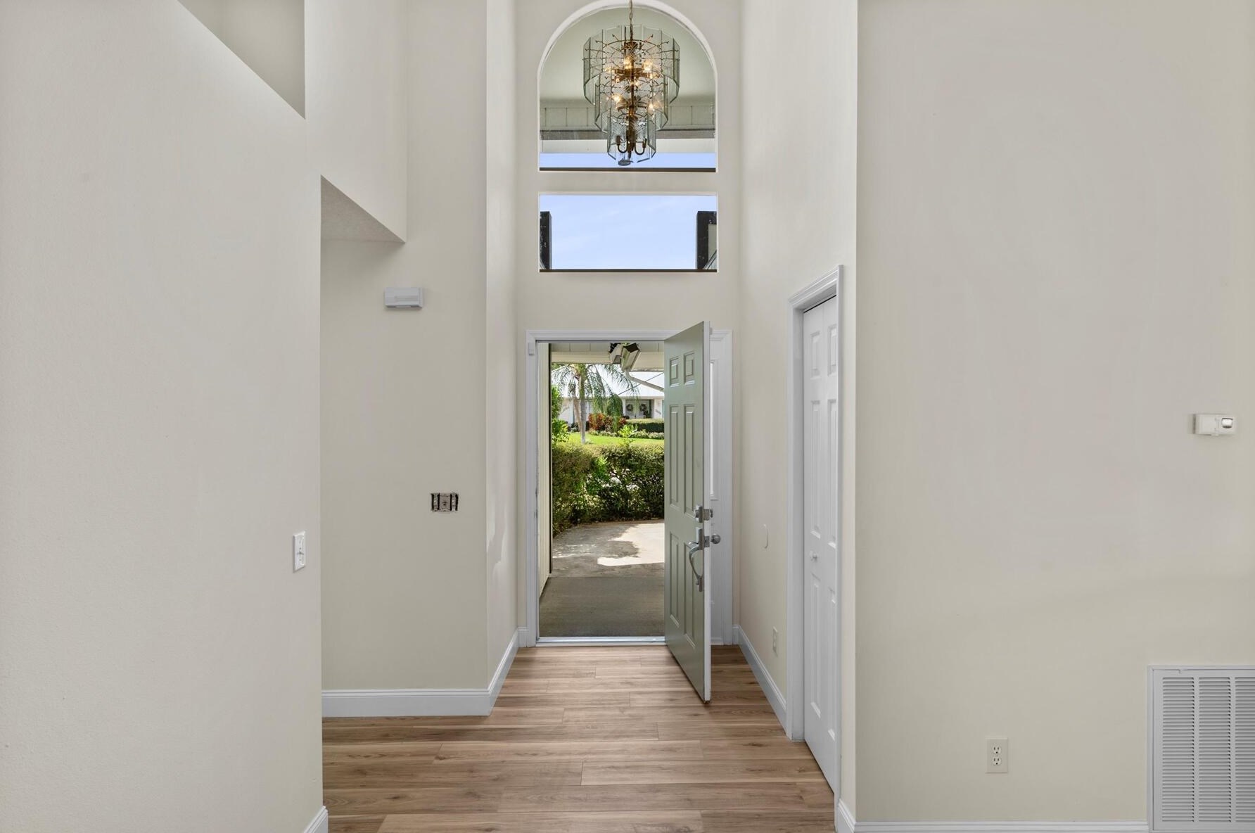 1826 18th Ave, Vero Beach, FL 32960-0622