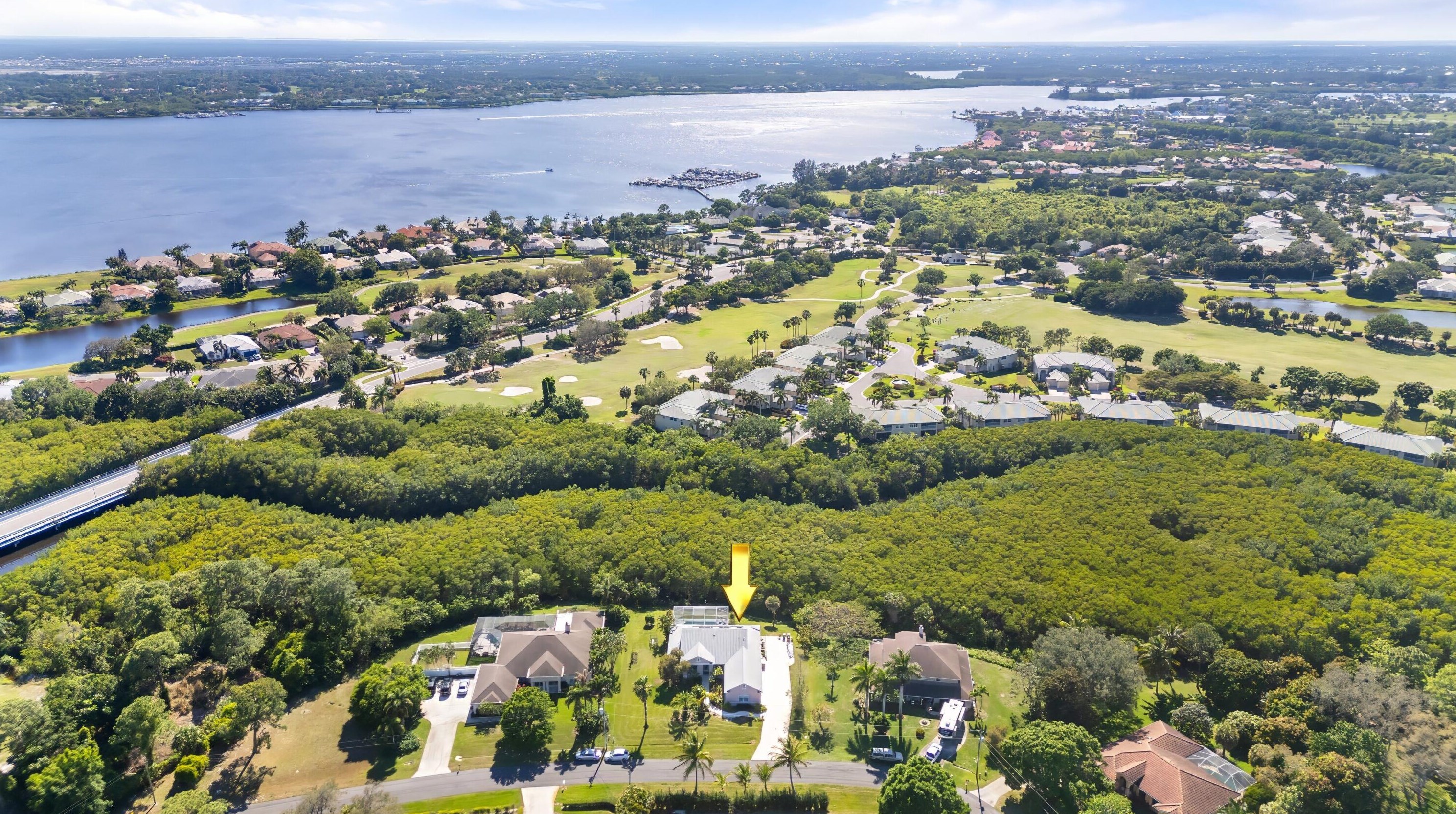 3241 Canby Rd, Fort Pierce, FL 34952-5879