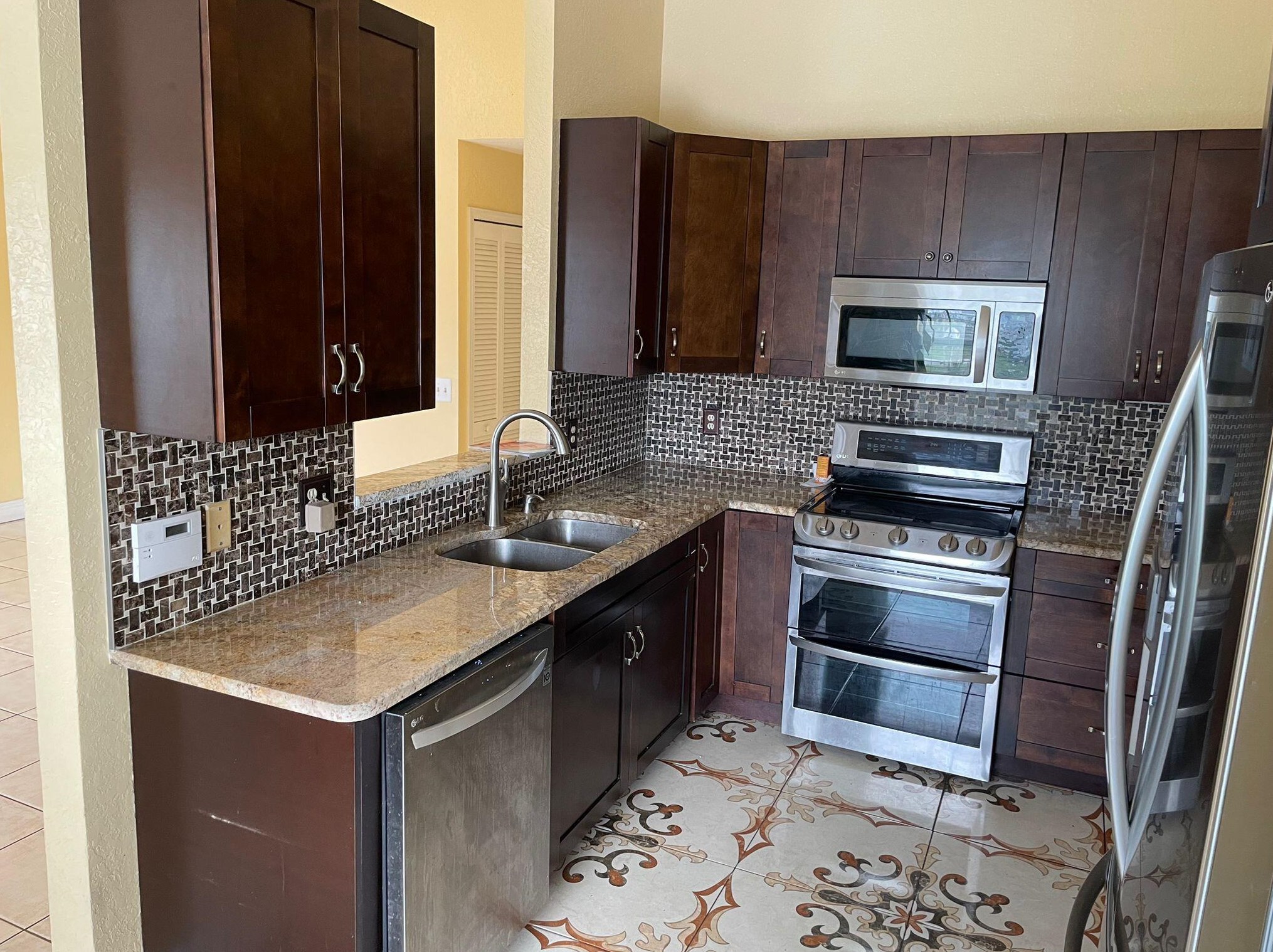 2750 Foxhall Dr, West Palm Beach, FL 33417