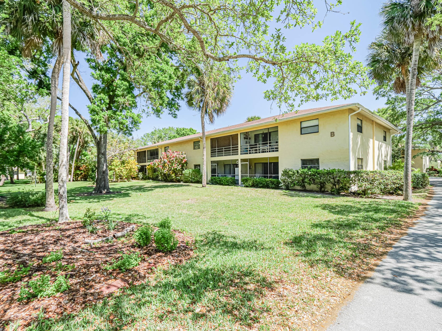 400 18th St #b3, Vero Beach, FL 32960