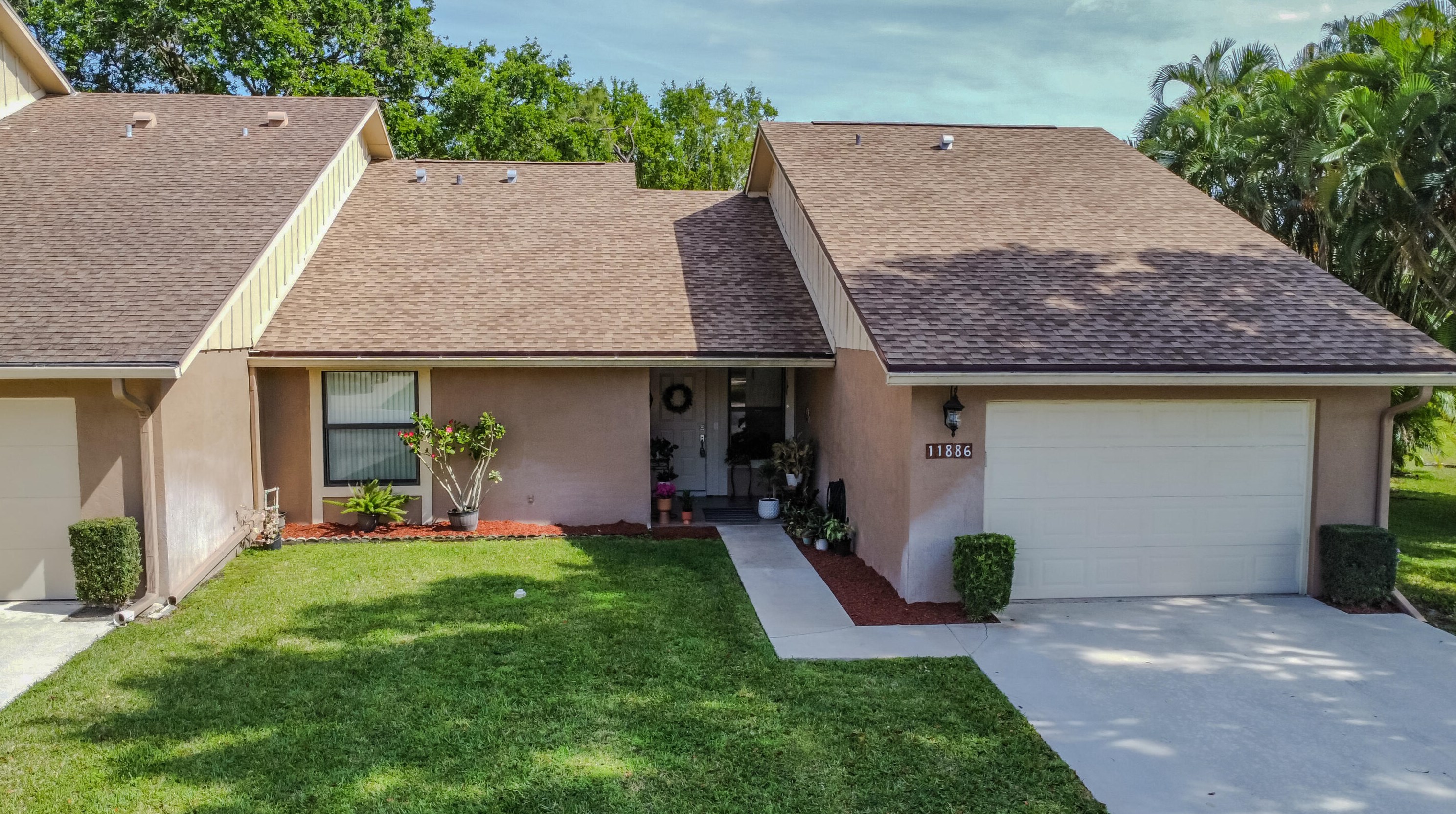 11886 Donlin Dr, West Palm Beach, FL 33414-6251