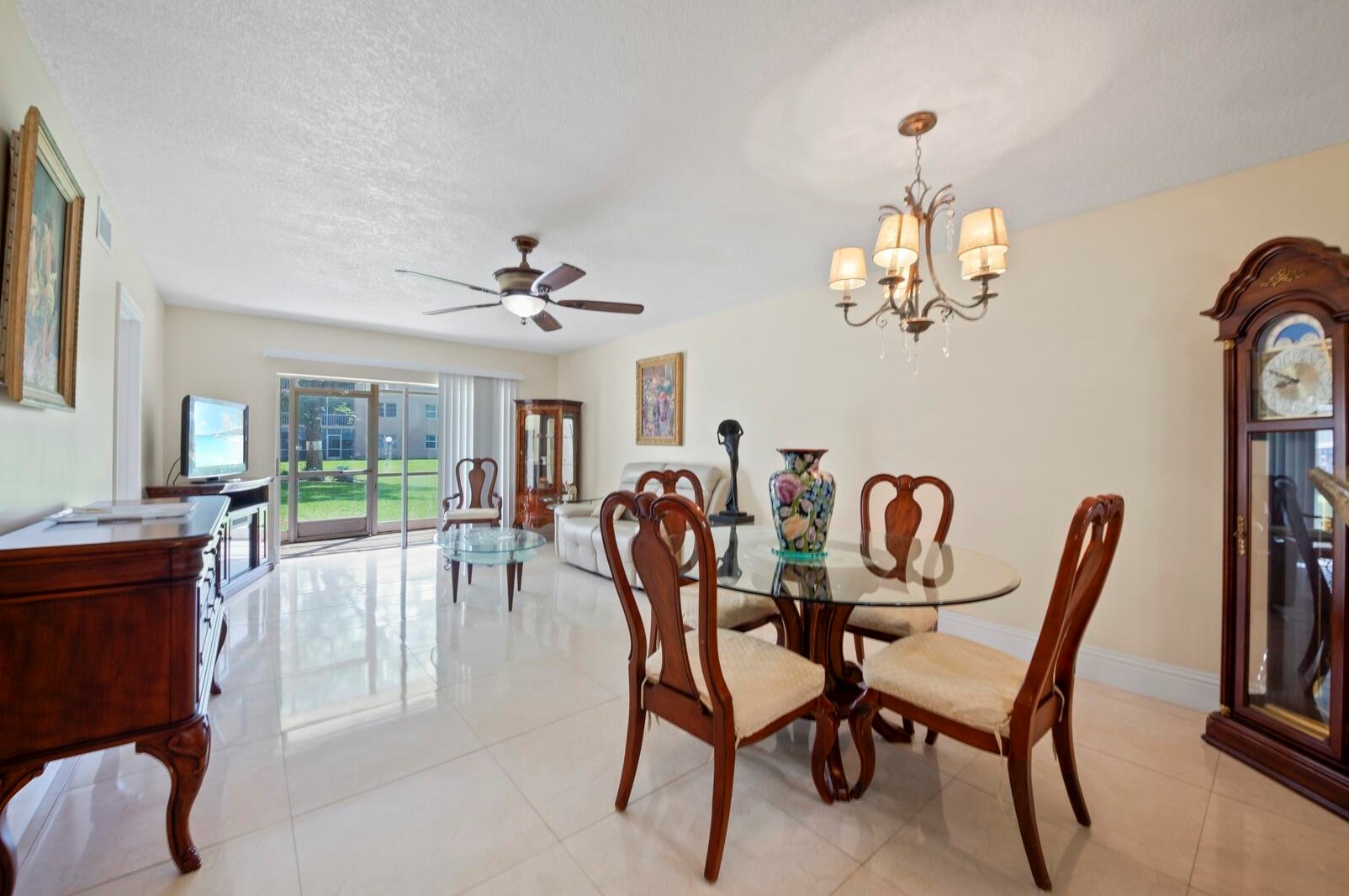 9818 Marina Blvd #1205, Boca Raton, FL 33428