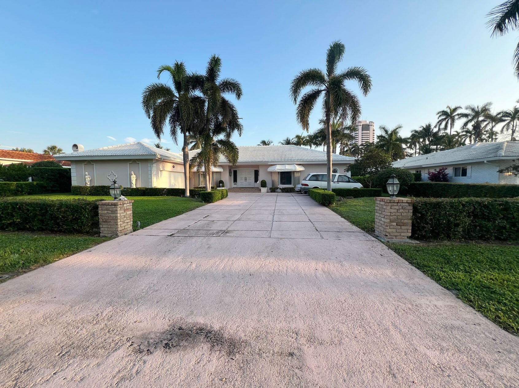 481 Thatch Palm Dr, Boca Raton, FL 33432-7526
